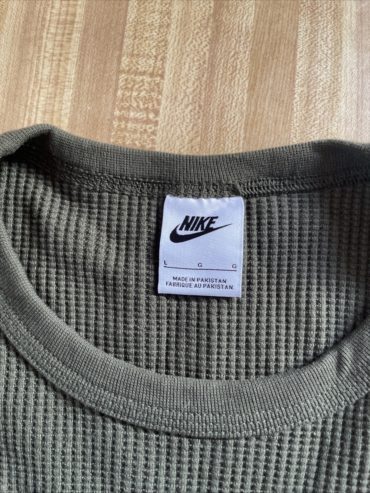 nike thermal sweatshirt Large 