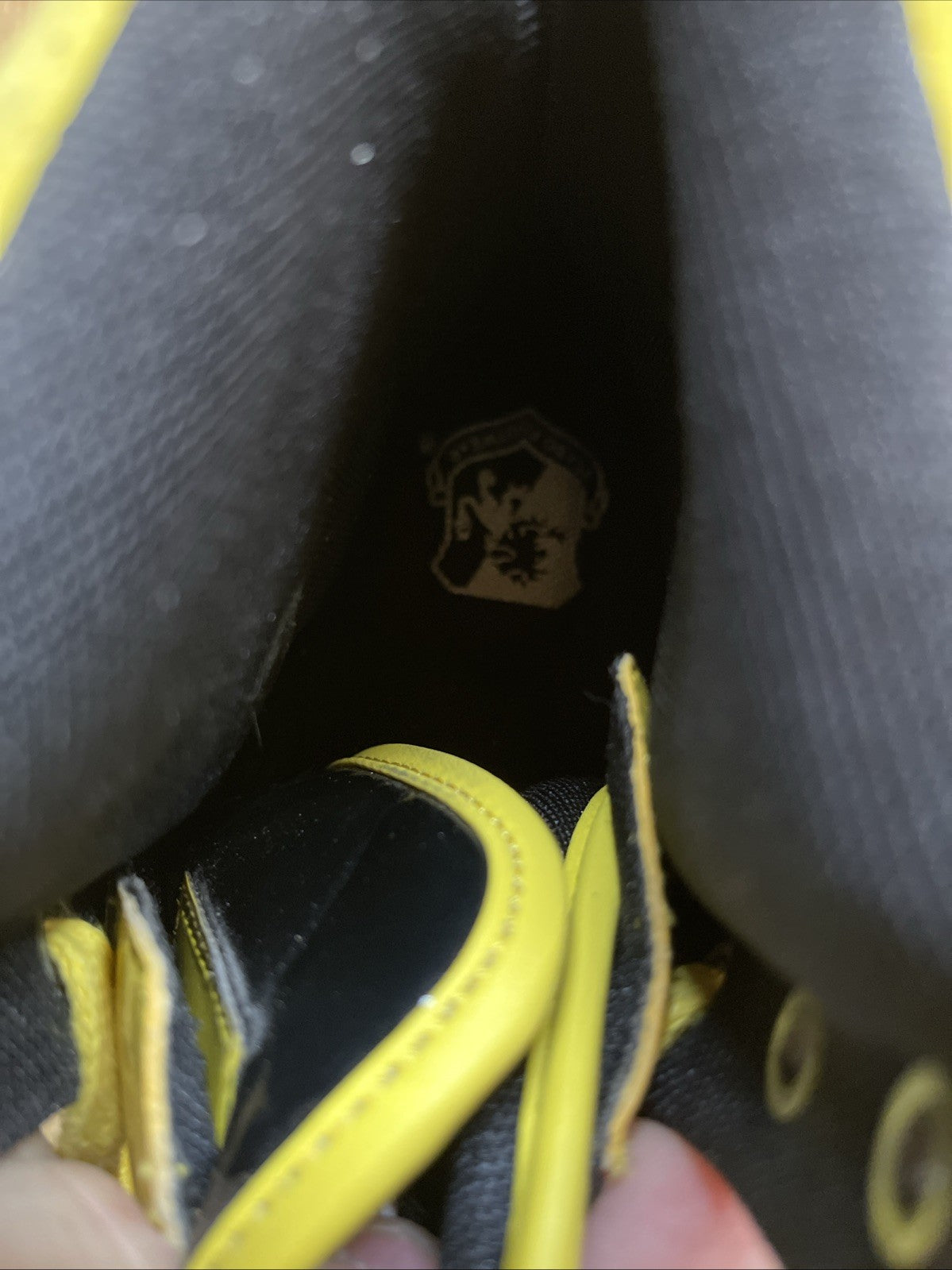 Vlado Gladiator Sneakers 9.5