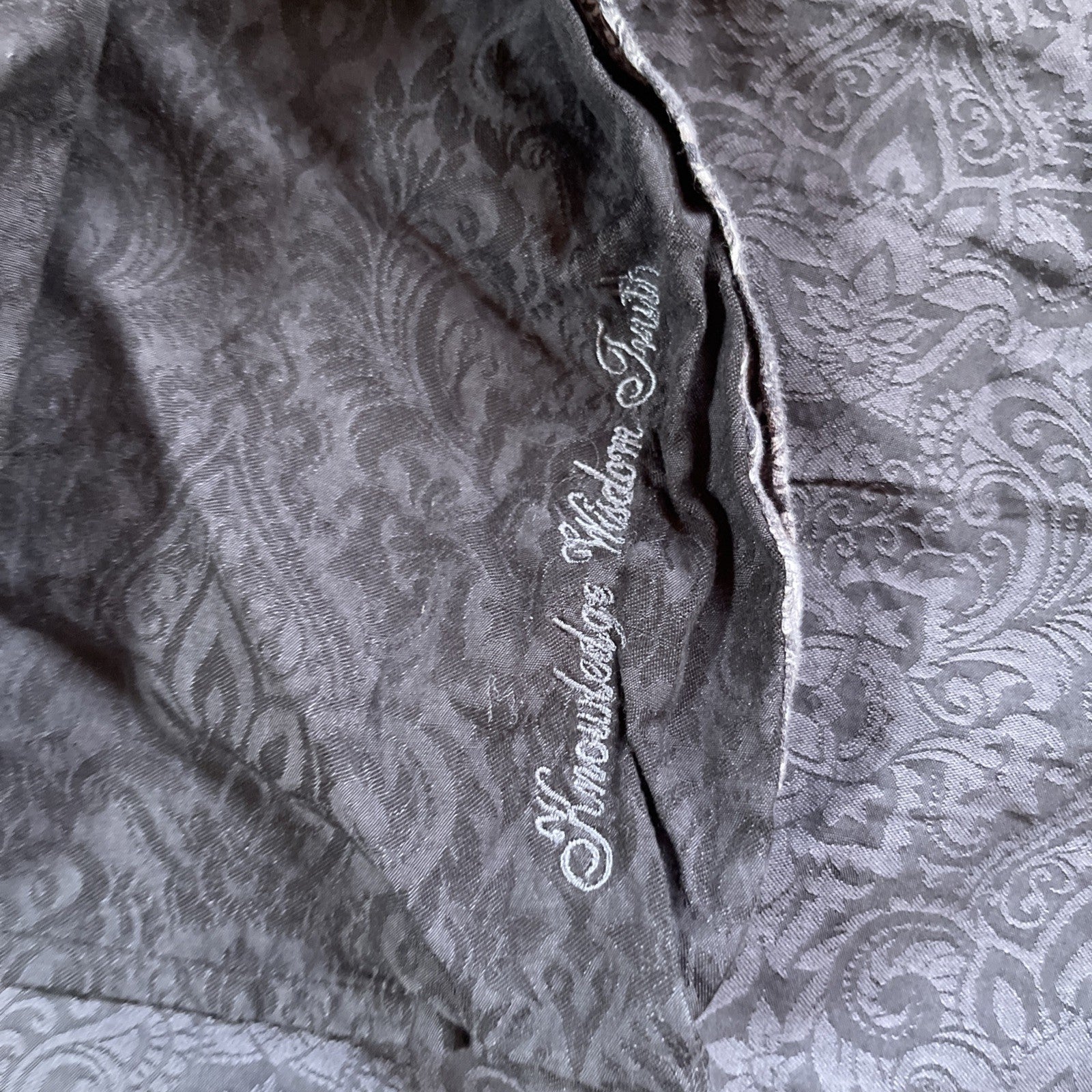 Robert Graham Button Up XL