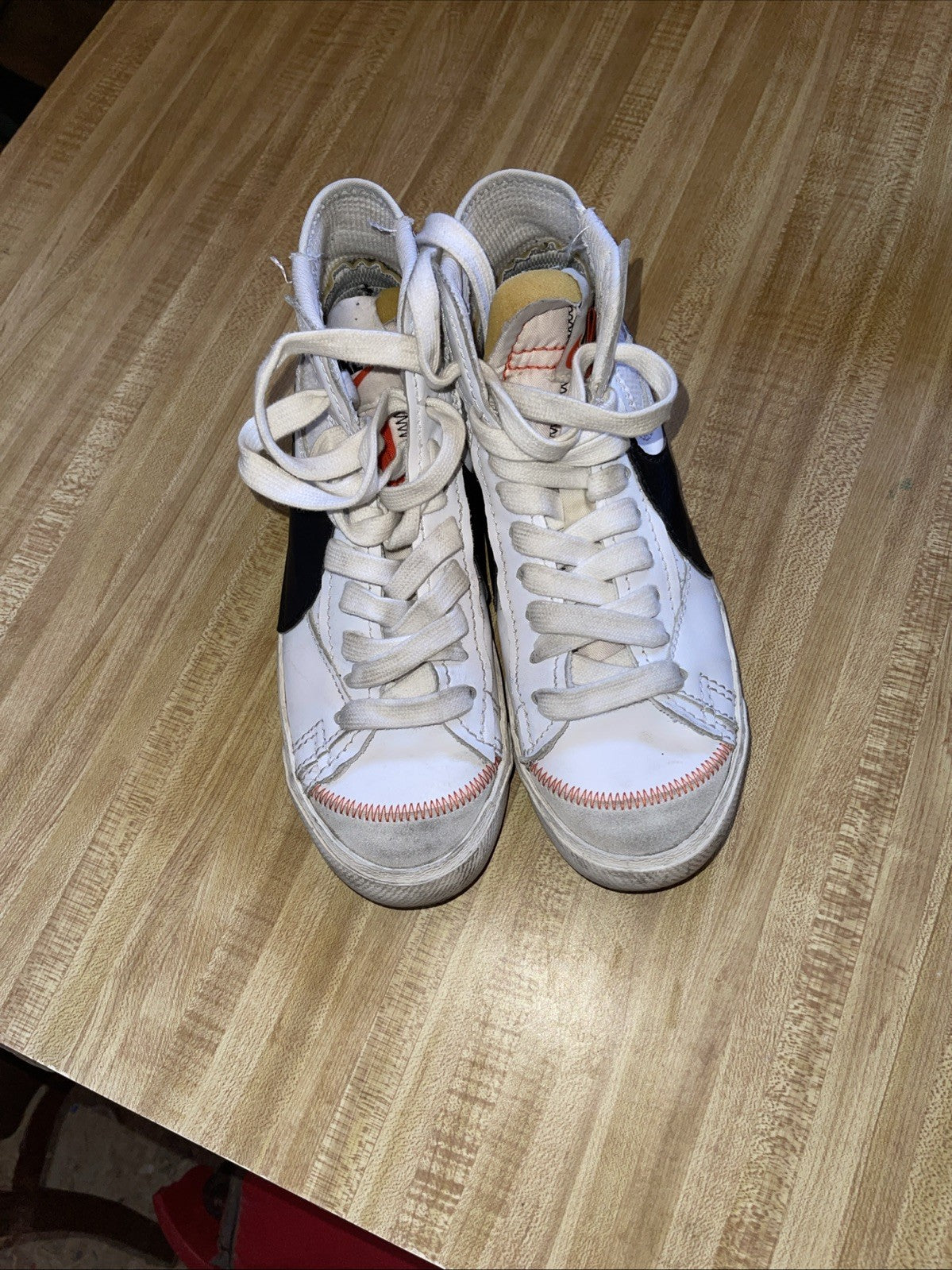 Nike Blazer Mid 77 Jumbo Swoosh Size 9