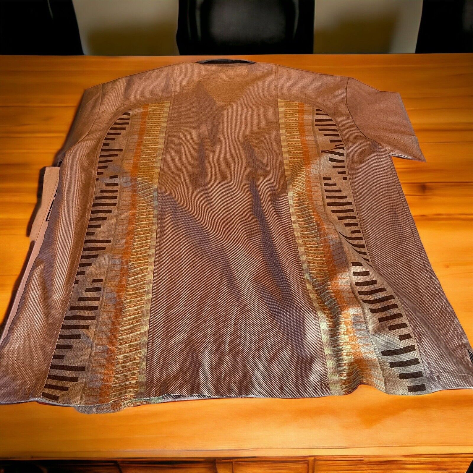 Silversilk Designer Button Up Medium 