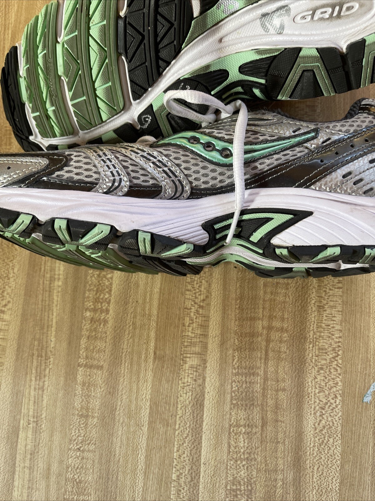 Saucony Grid Phantom Women’s 10 No Insoles
