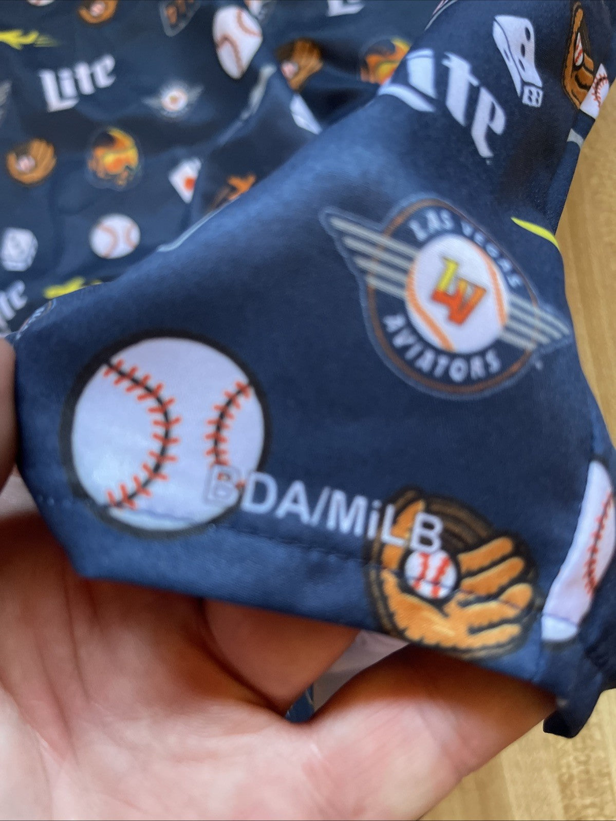 Las Vegas Aviators Button Up XL