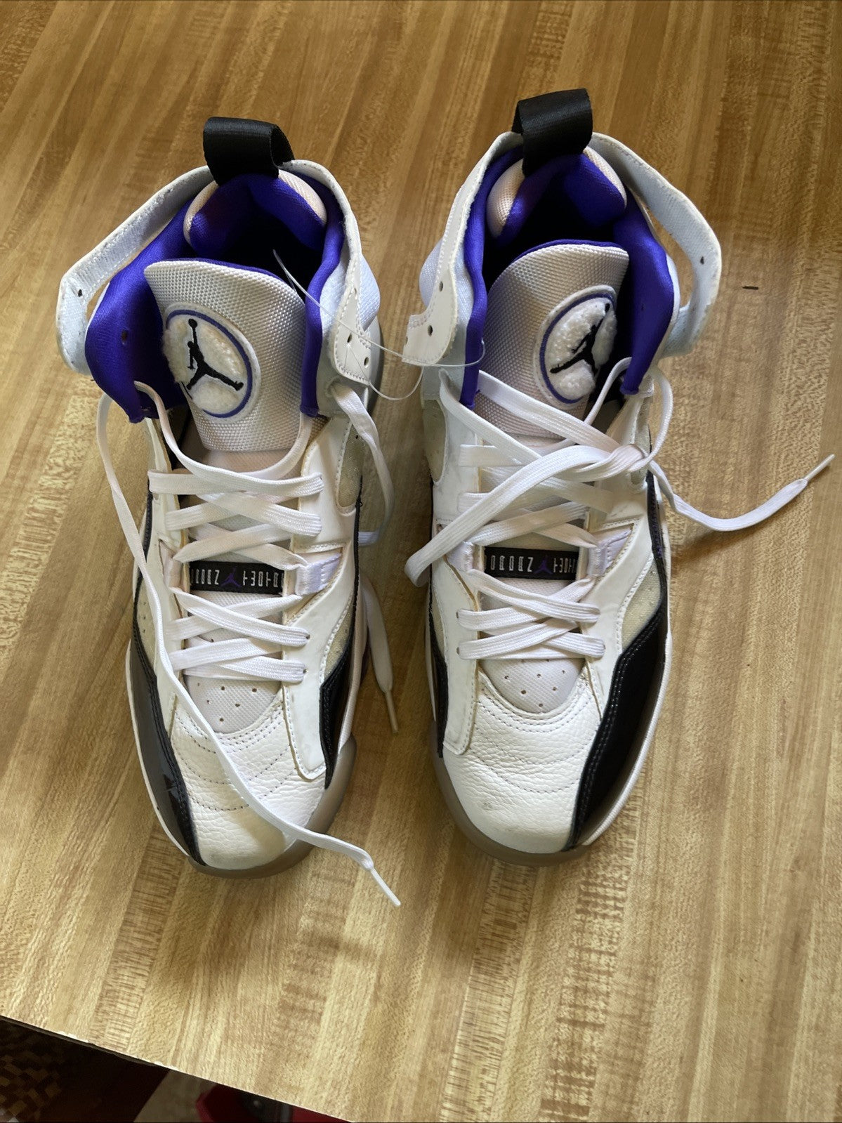 Jordan Jumpman Two Trey Size 9.5