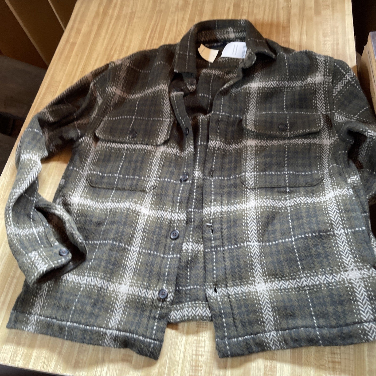Abercrombie & Fitch Heavy Flannel Shacket Large NWT 