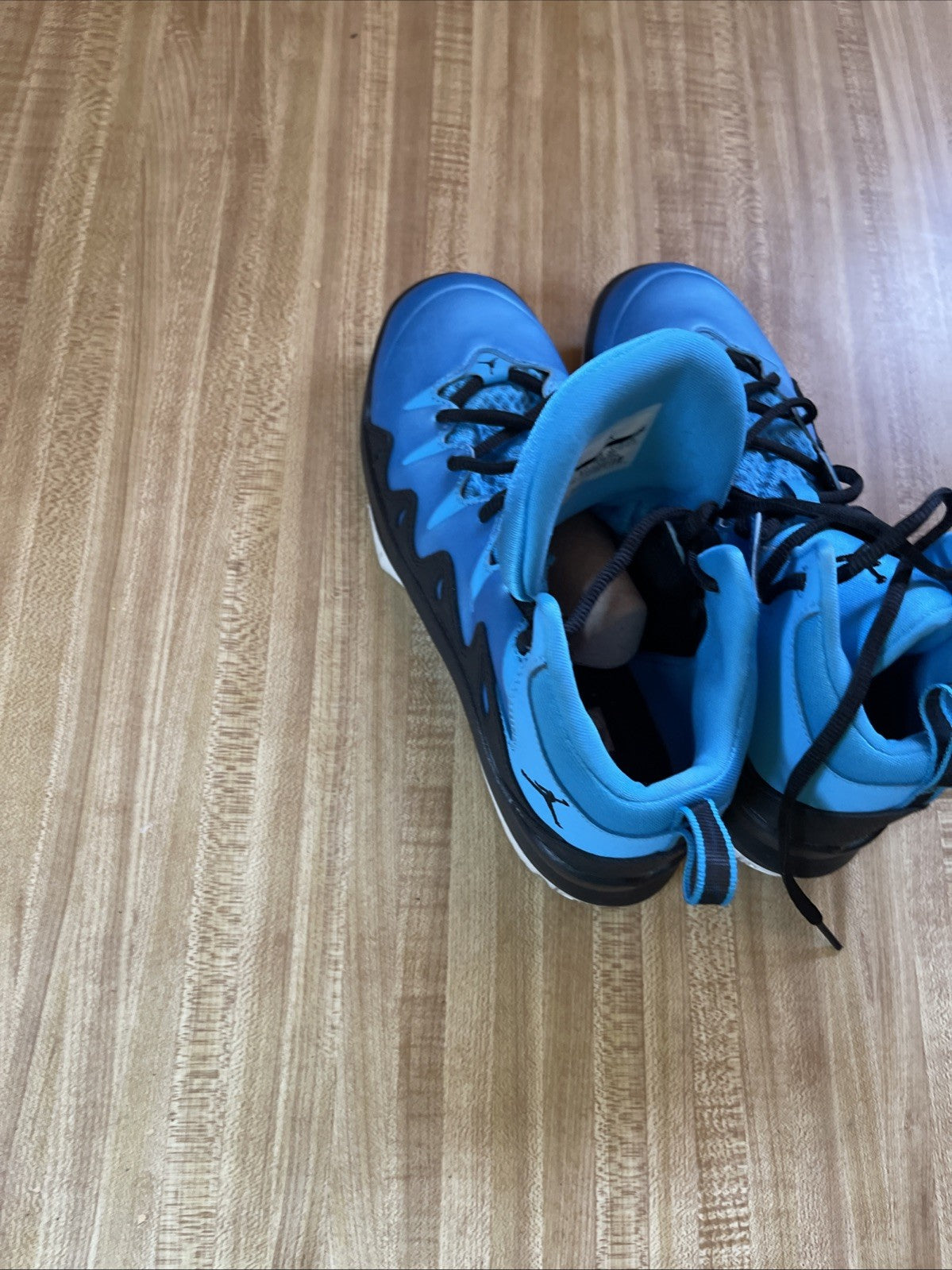 Jordan Prime Mania Fly Size 6Y