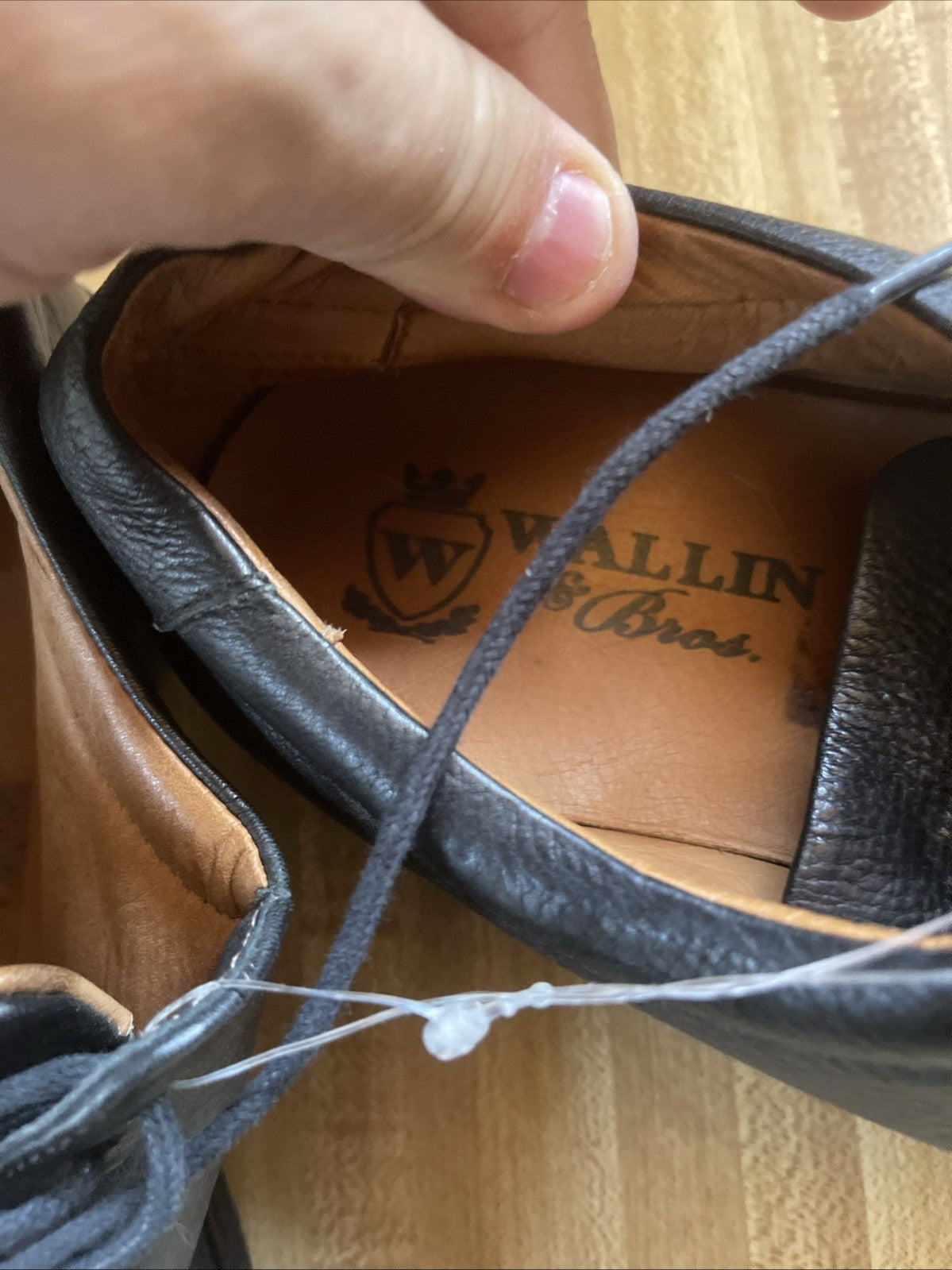 Wallin Bros Shoes 10