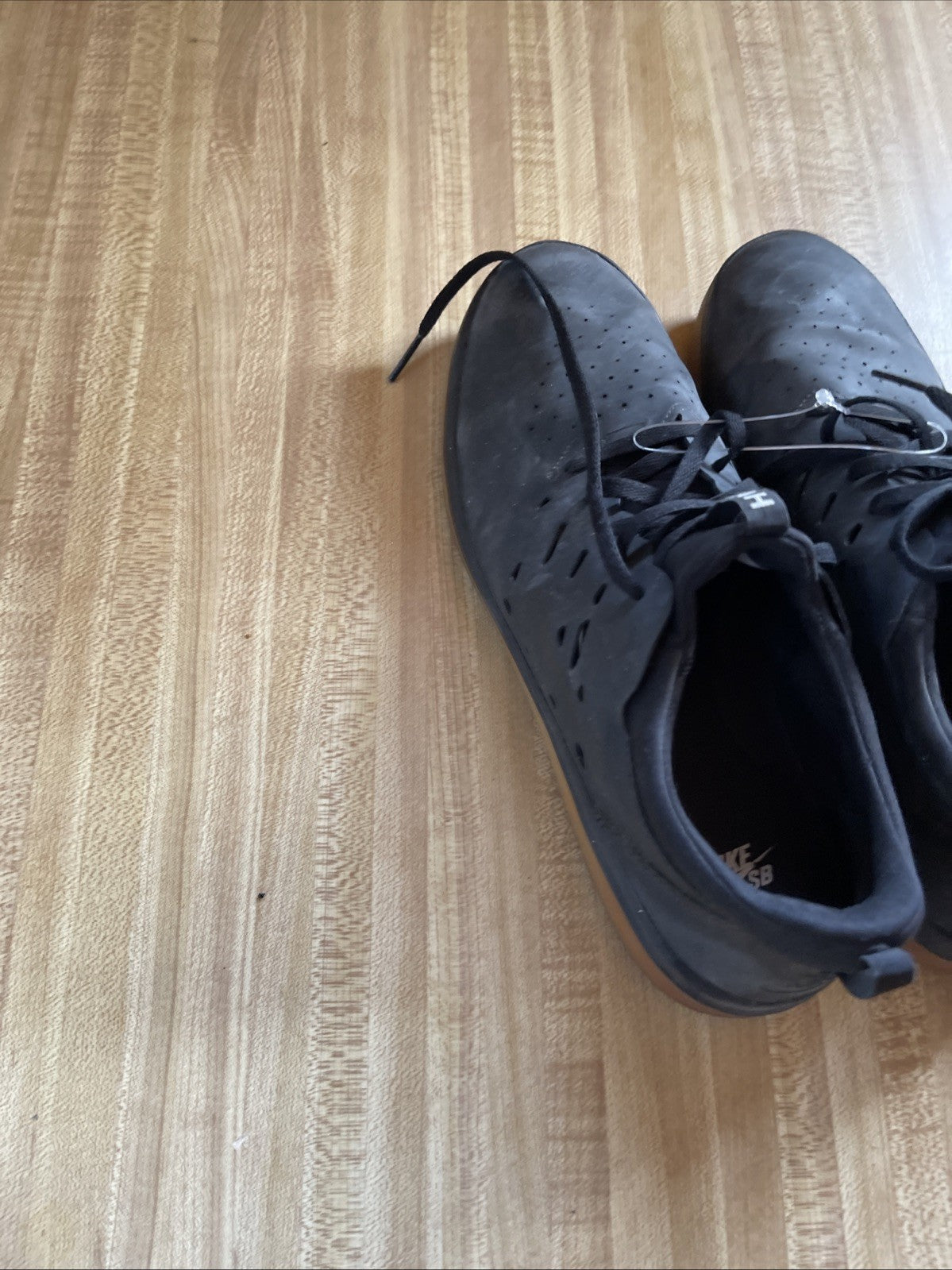 Size 9.5 - Nike SB Nyjah Black - AA4272-002