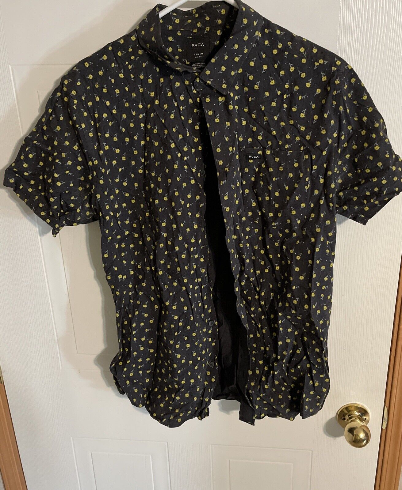RVCA Button Up Medium 