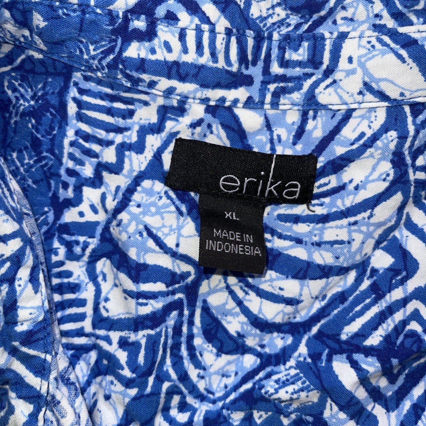 Erika Women’s Button Up Top XL