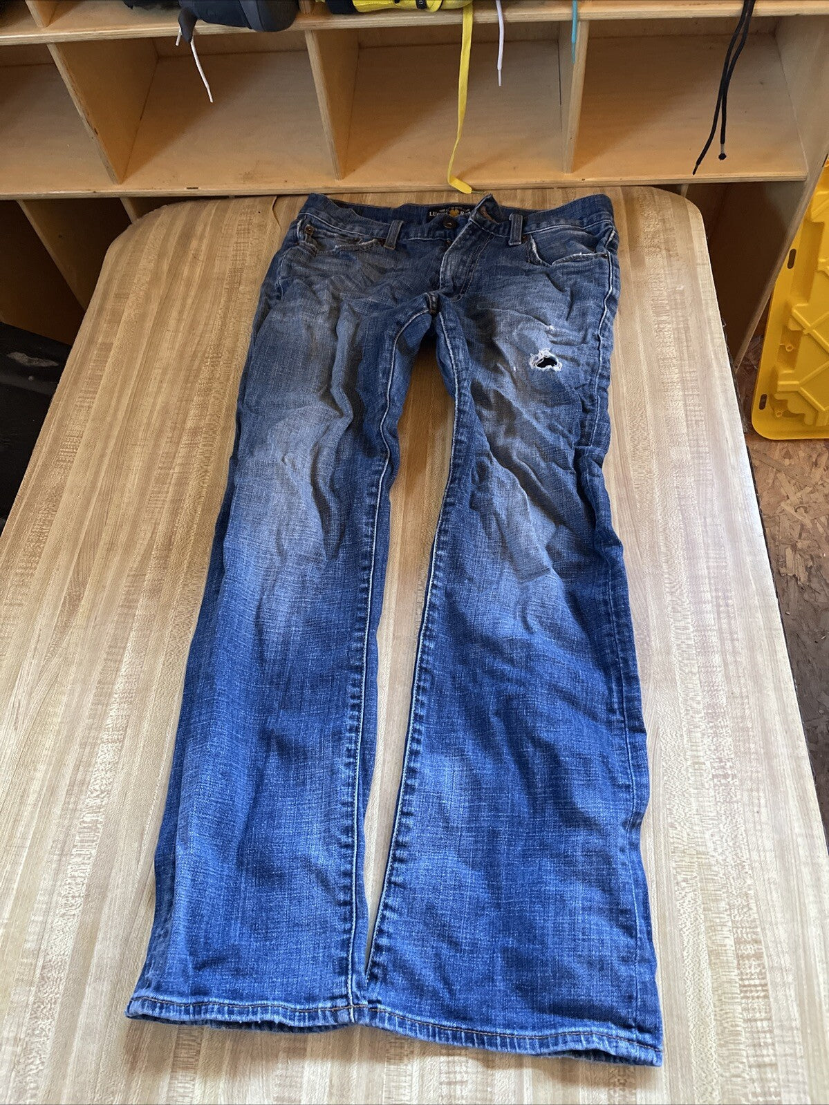 Lucky Brand Jeans 30x30