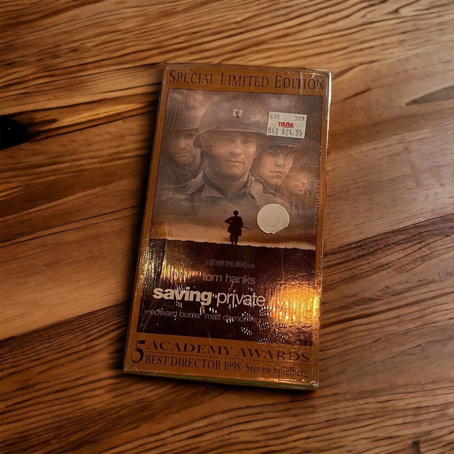 Saving Private Ryan (VHS, 2000, 2-Tape Set, Special Limited Edition)