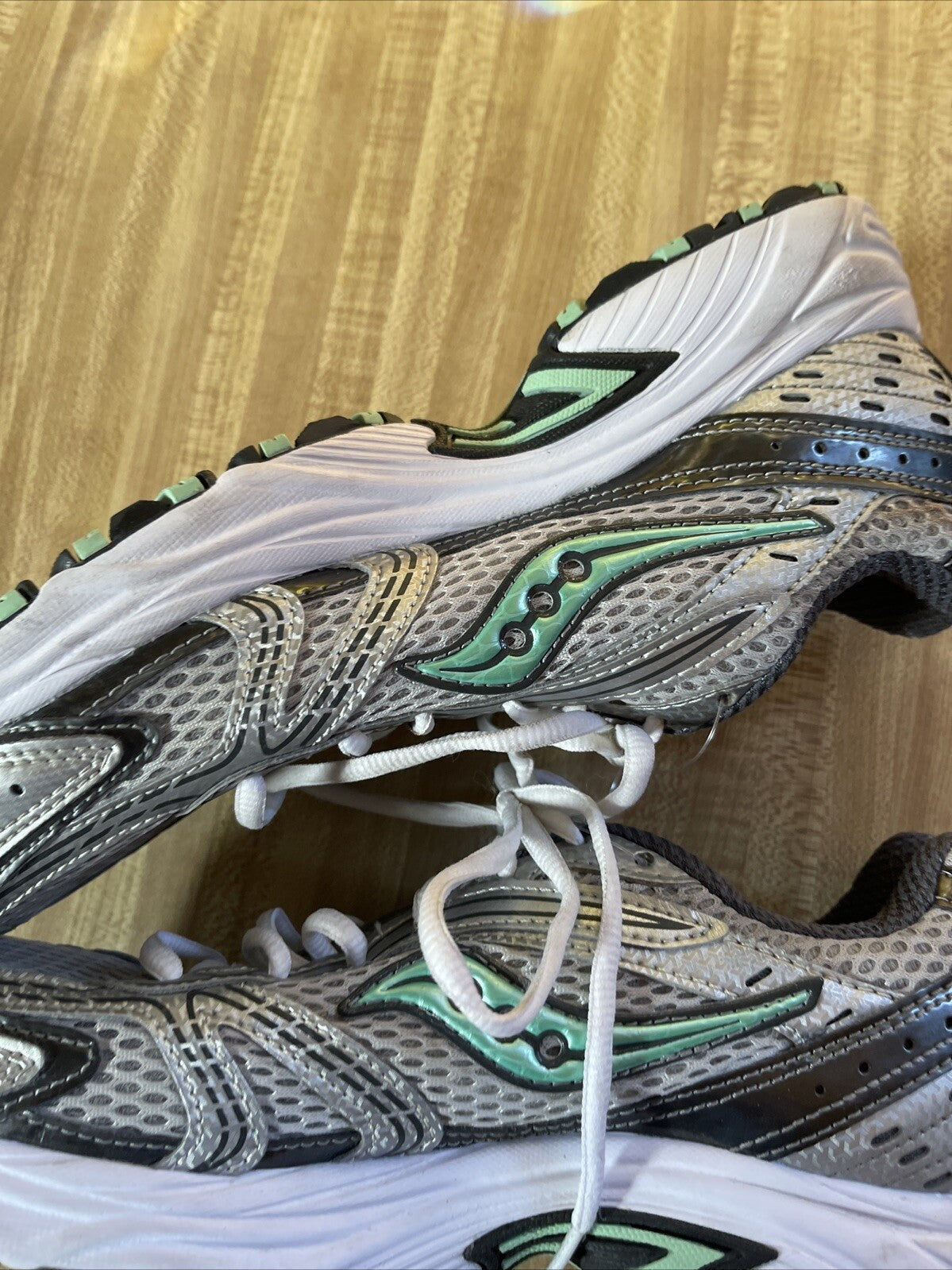 Saucony Grid Phantom Women’s 10 No Insoles