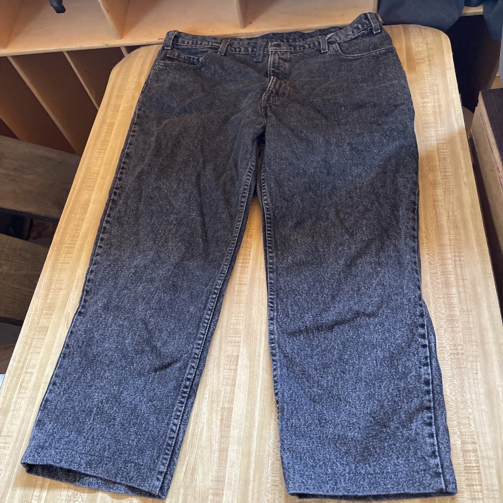 Vintage Levi’s 540 Jeans 42/26 Made In USA Hemmed