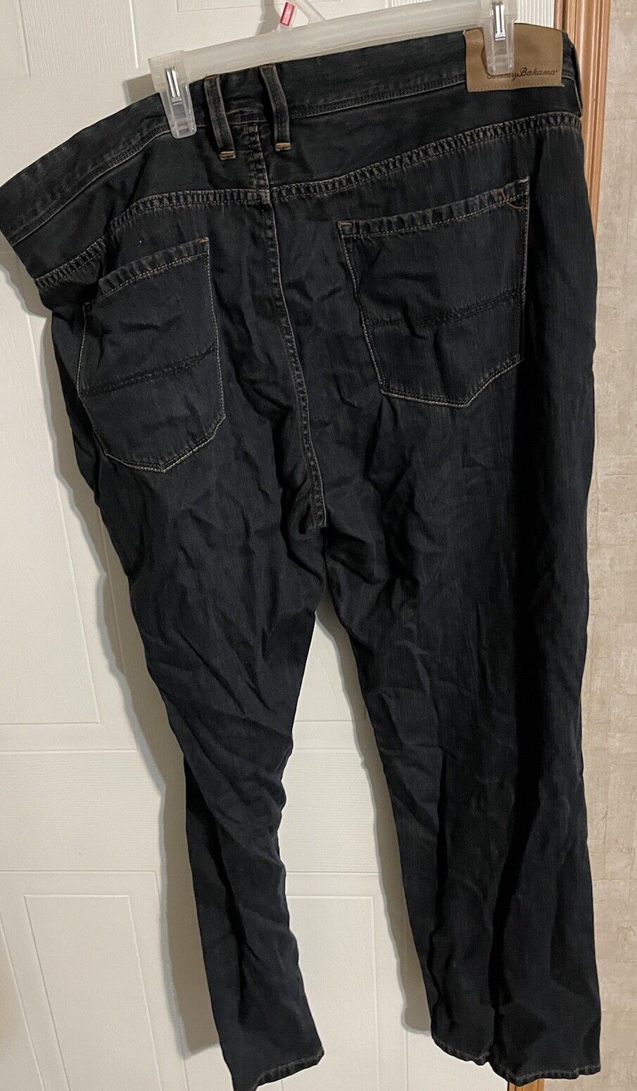 Tommy Bahama Jeans 42x30