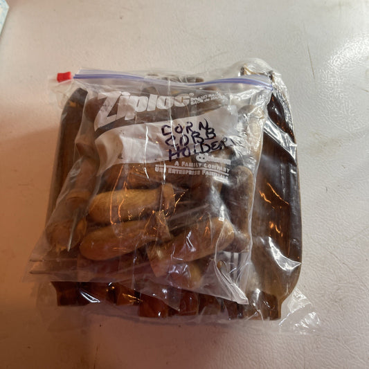 Wooden Corn Cobb Holders 