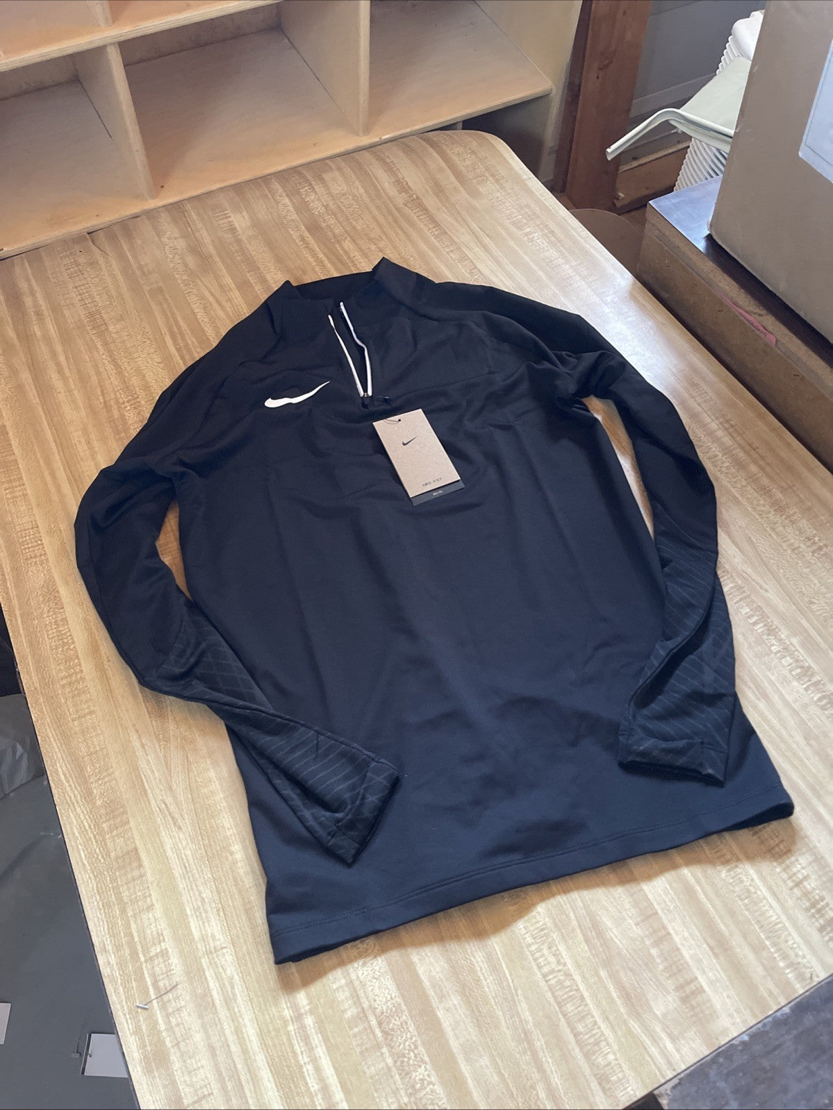 Nike Strike Dri Fit Quarter Zip Medium NWT