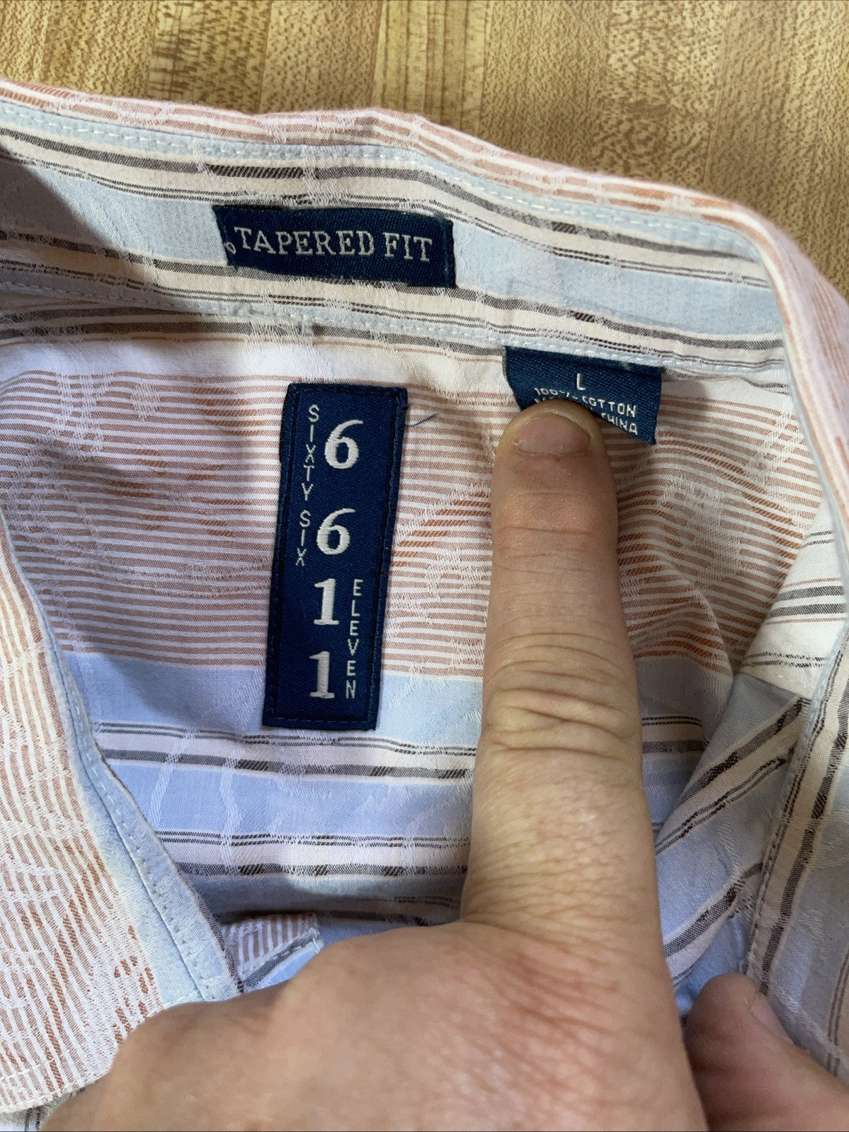 6611 Button Down Large 