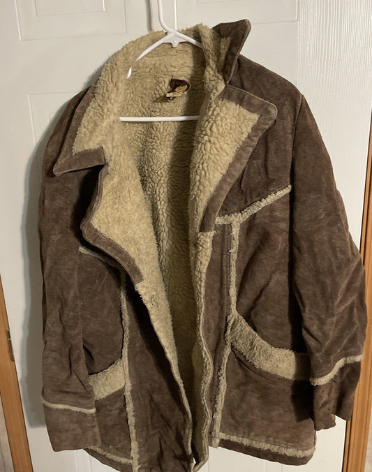 Vintage Sherpa Lined Suede Silton California Coat 44