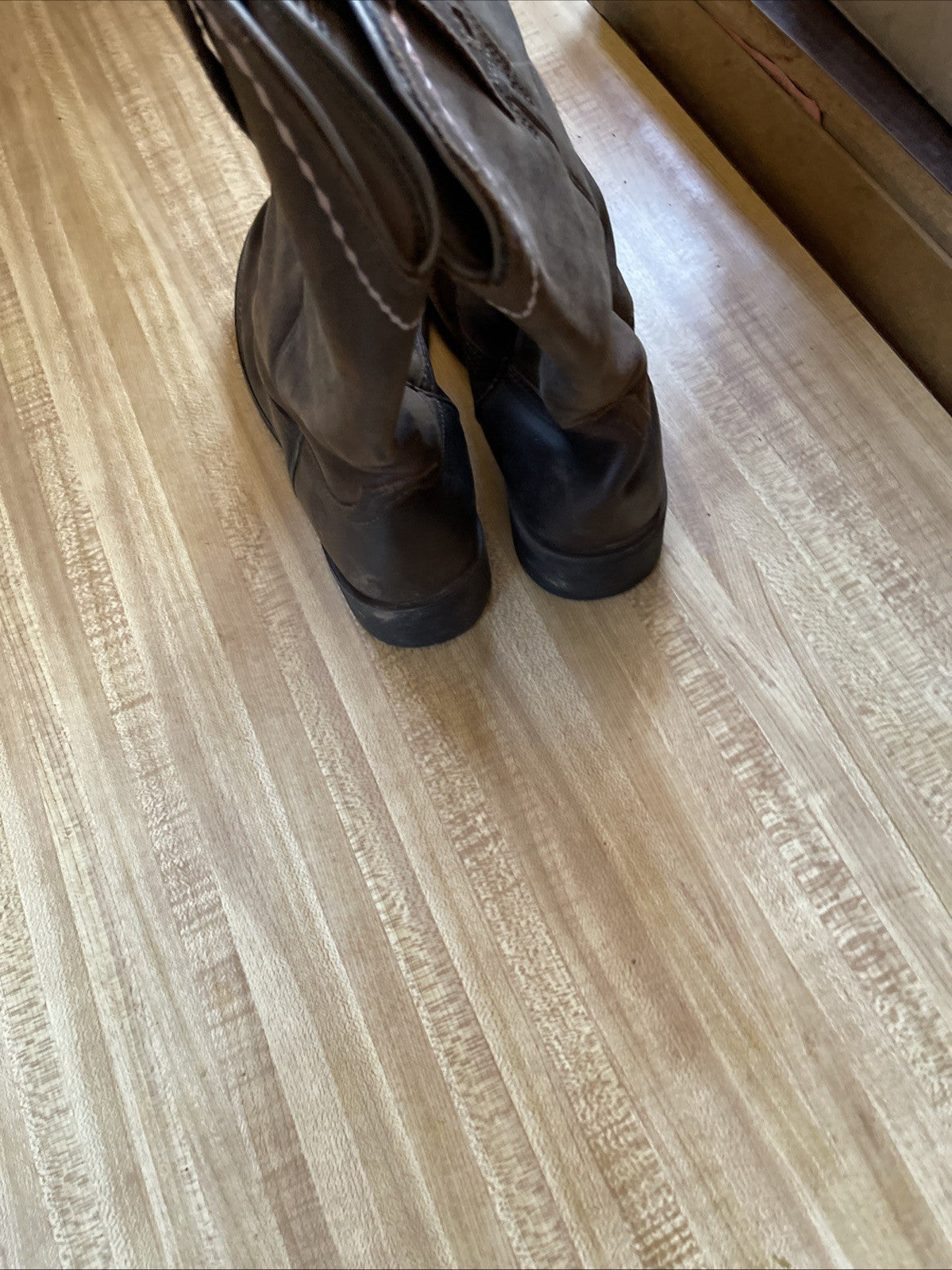 Ariat Boots Women’s 7.5