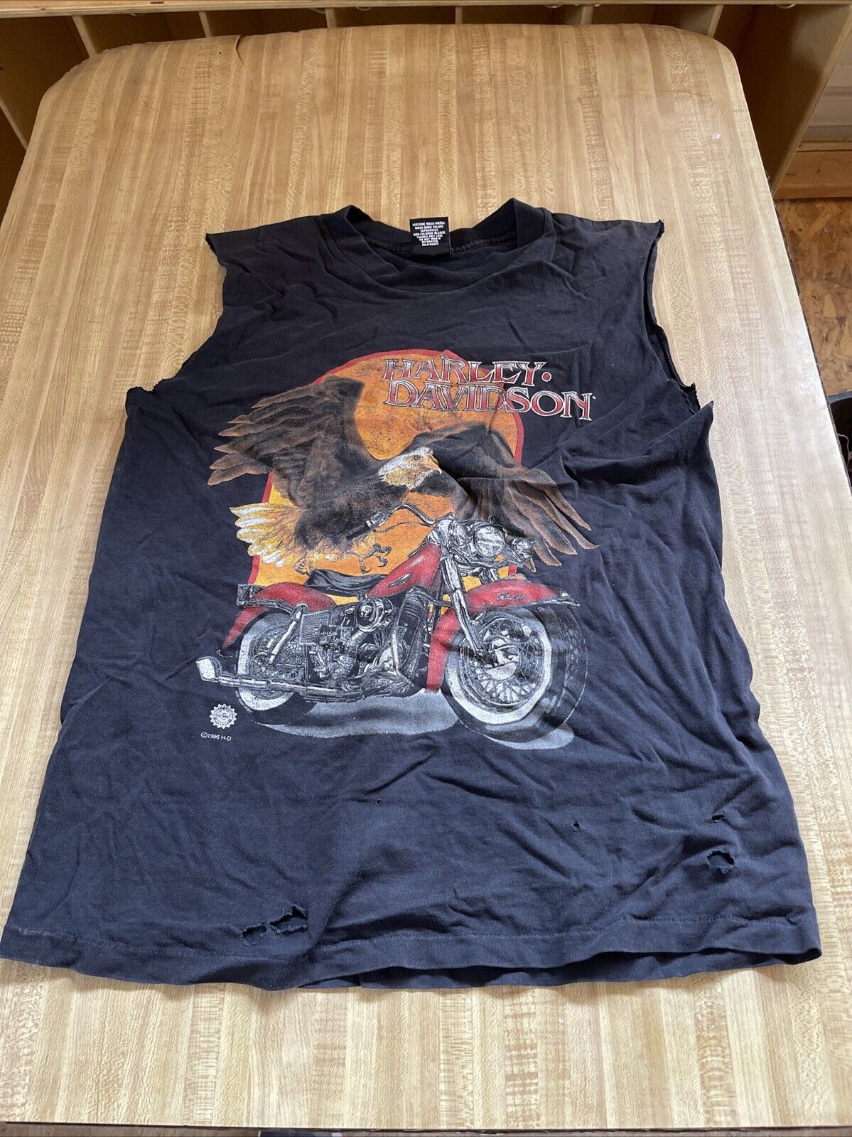 Vintage 1996 Harley Davidson Eagle T Shirt Medium Cutoff Sleeves 