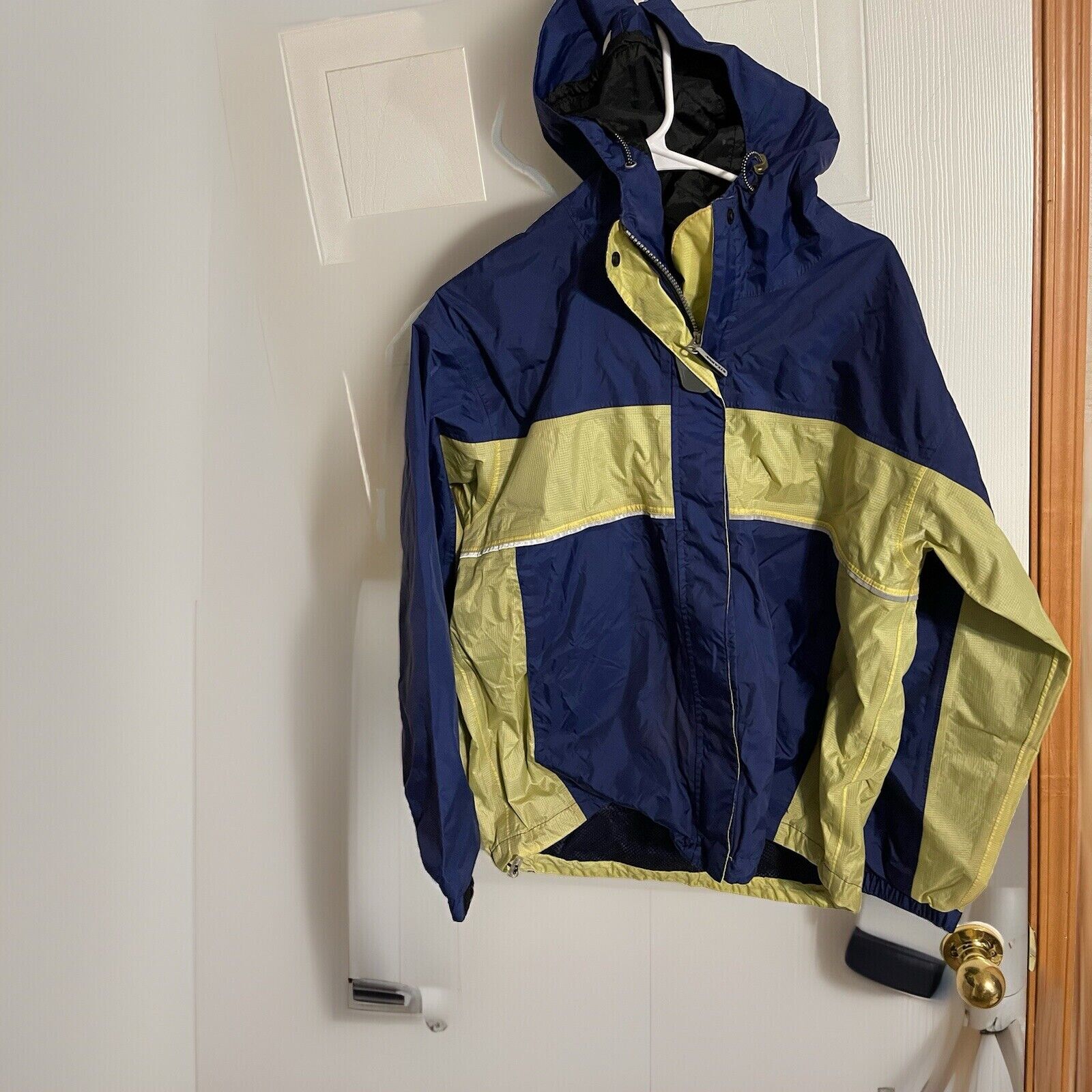 Stern’s Drywear Jacket Medium 
