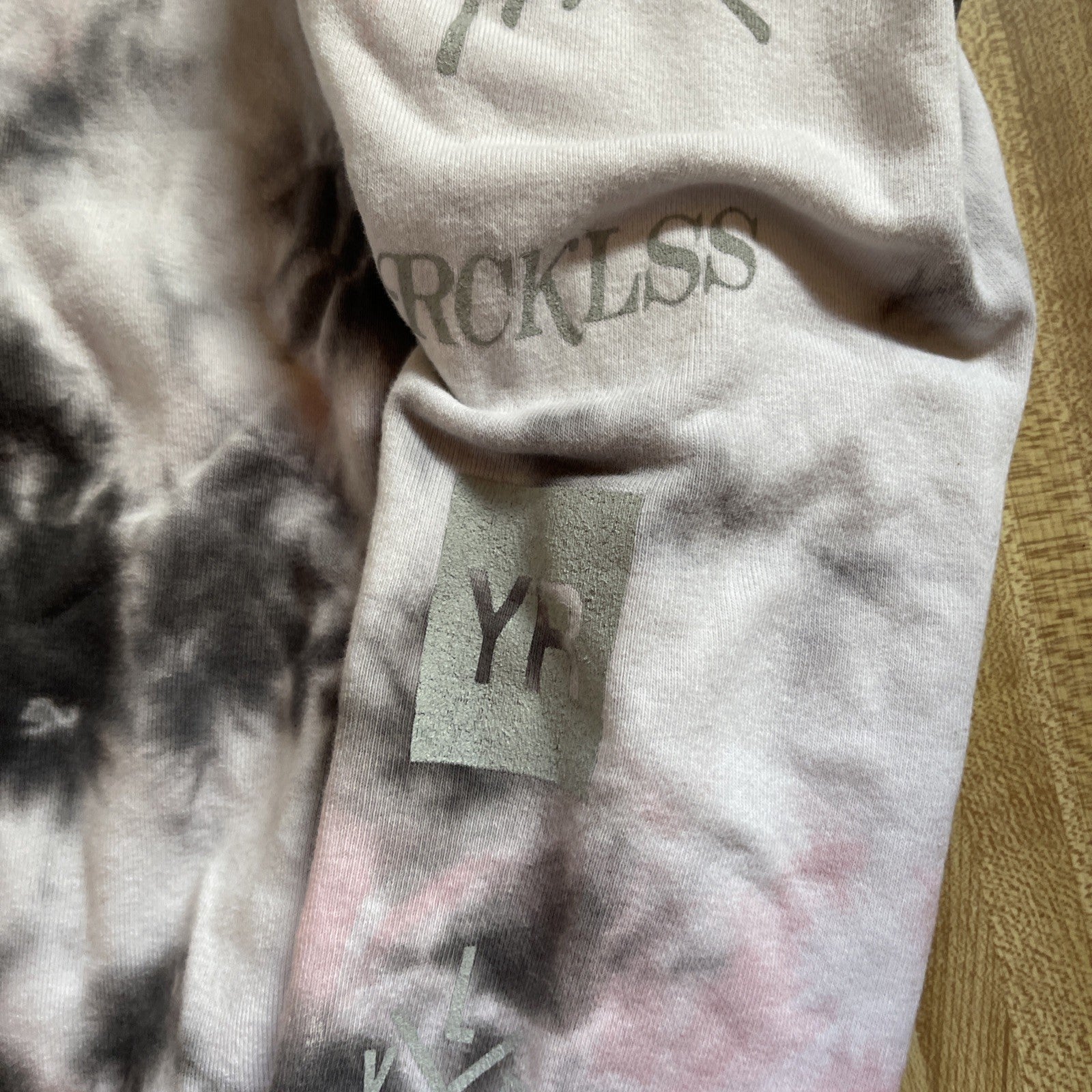 Young And Reckless Los Angeles Hoodie Medium 