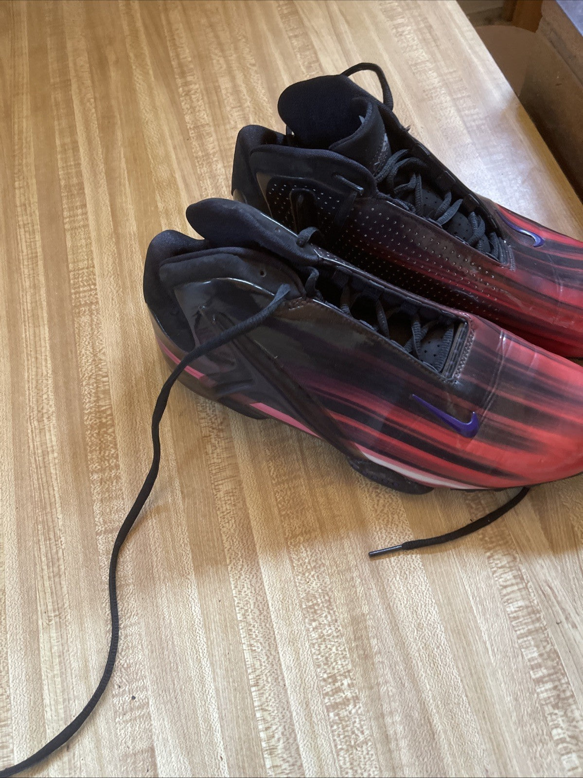 Size 9.5 - Nike Zoom Hyperlight Prm Red