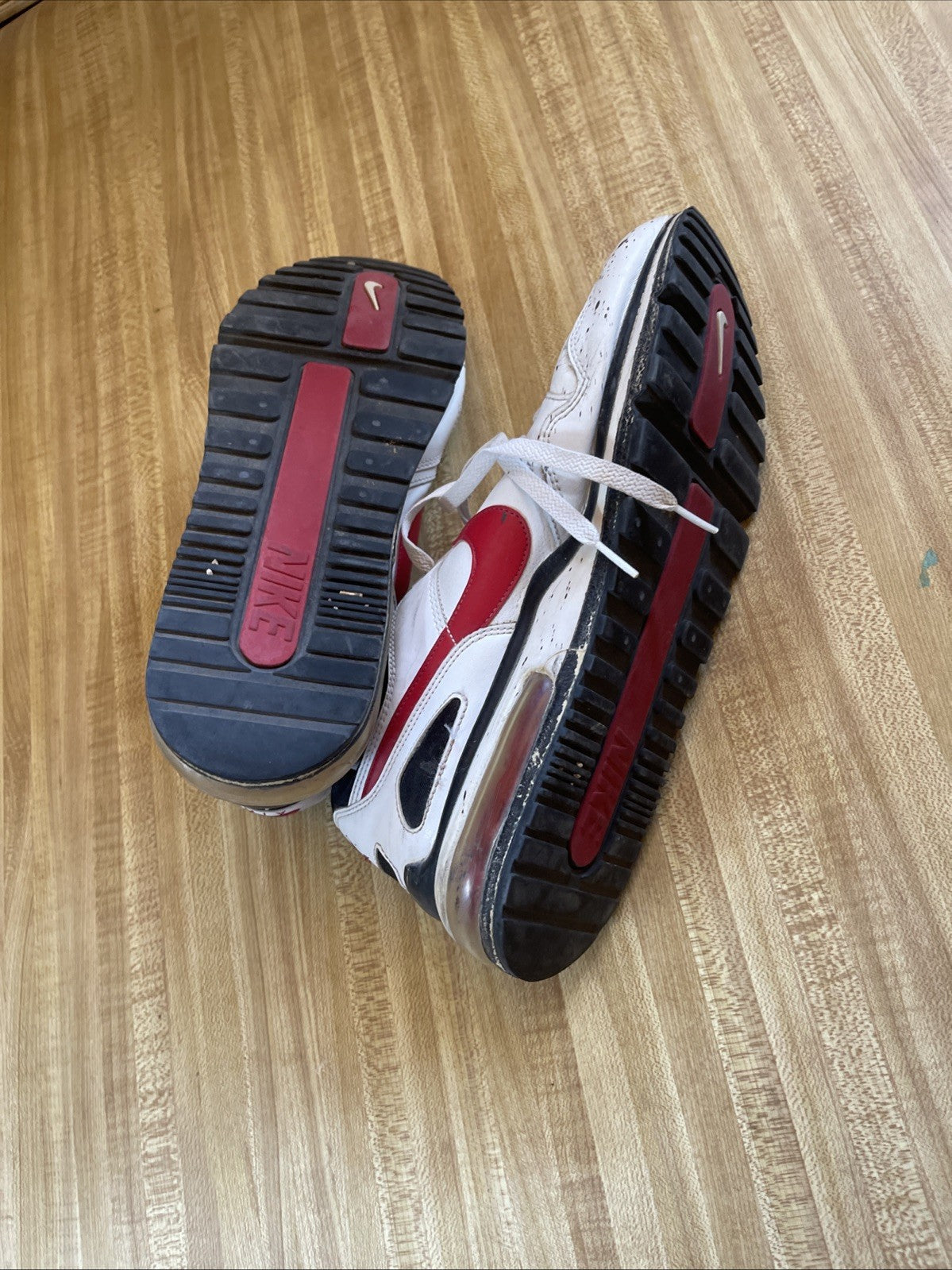 Nike Air Max T Zone Size 11.5