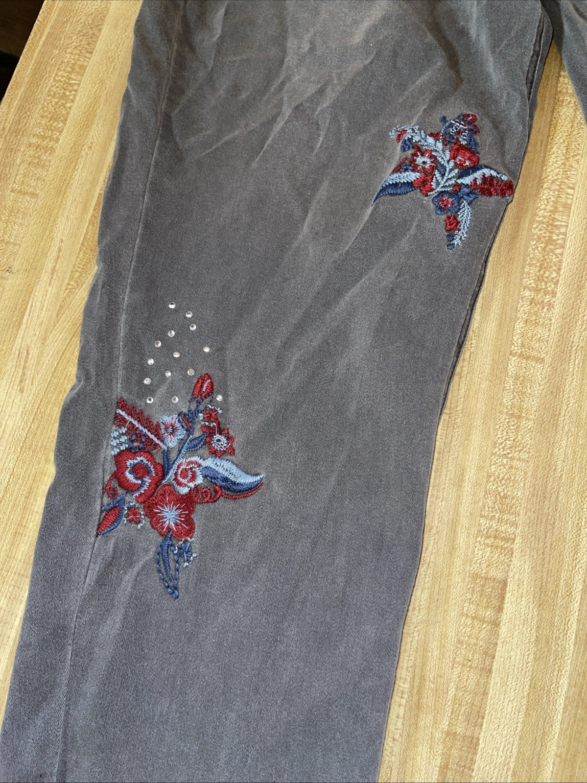DG2 Jeans Embroidered 18WT