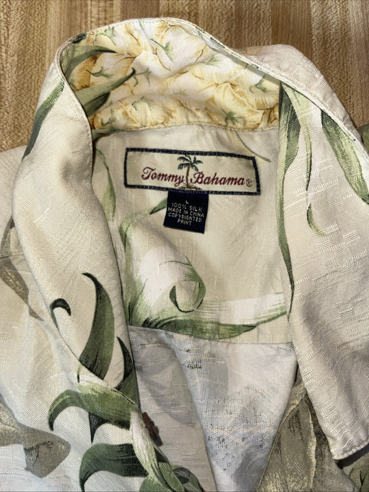 Tommy Bahama Silk Shirt Large 
