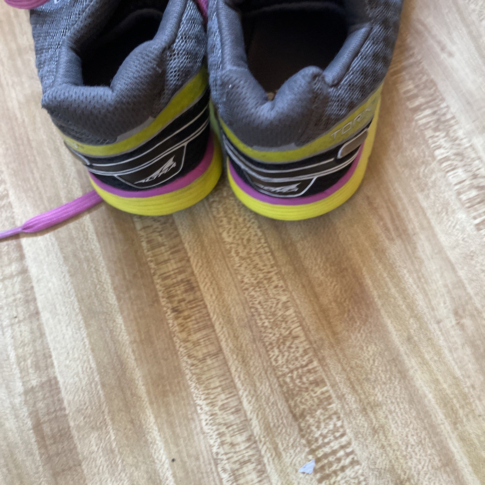 Altra Torin 2 Size 6 Wide