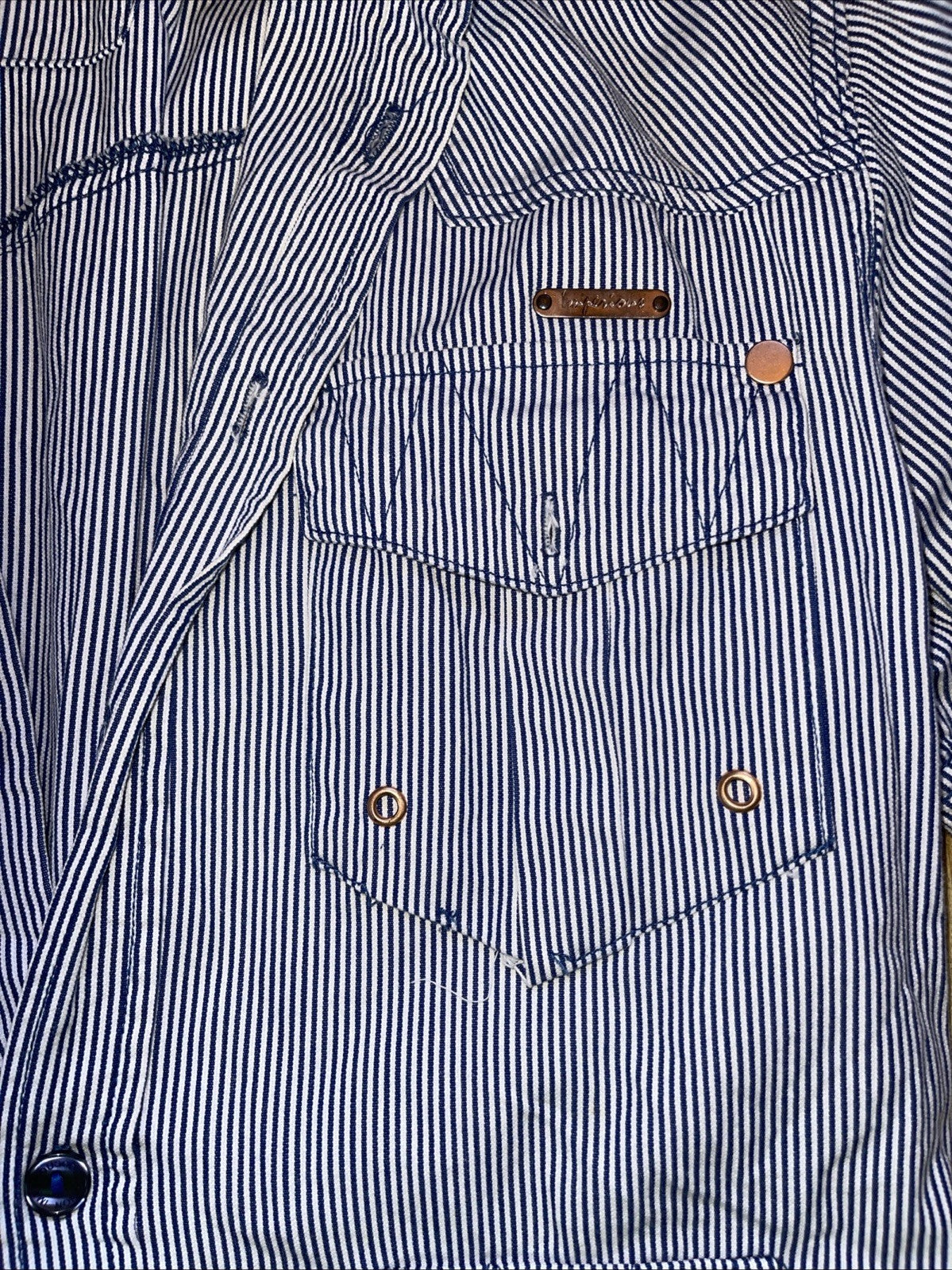 Imperious Button Up Large 