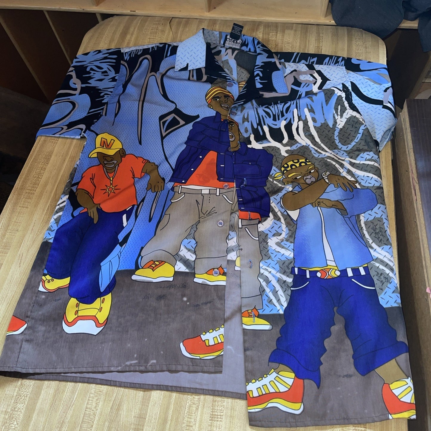 Vintage Streetwear Hiphop Graffiti AOP Button Up Large 