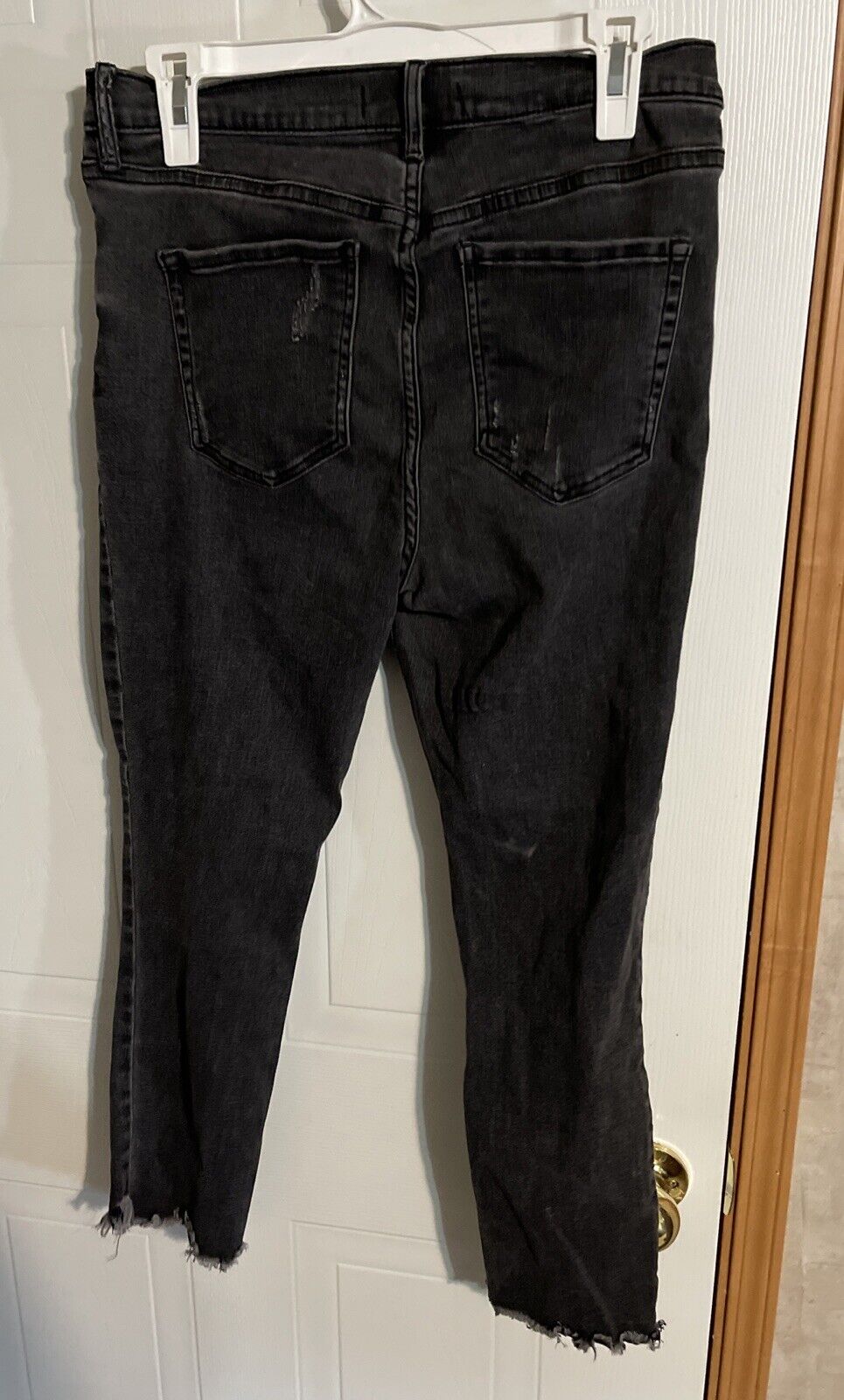 Free People Distressed Jeans 30