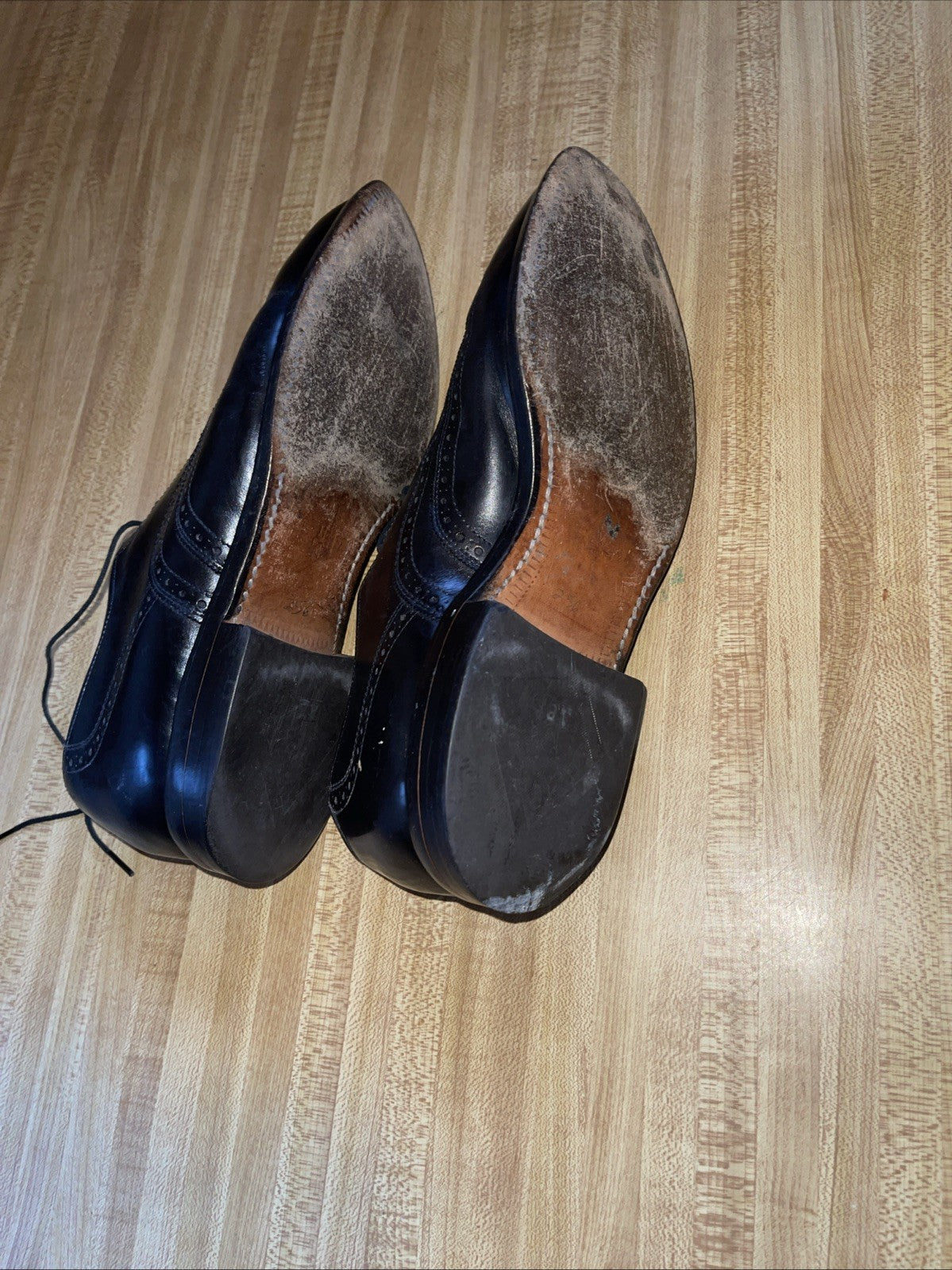 allen edmonds chester shoes 8 E