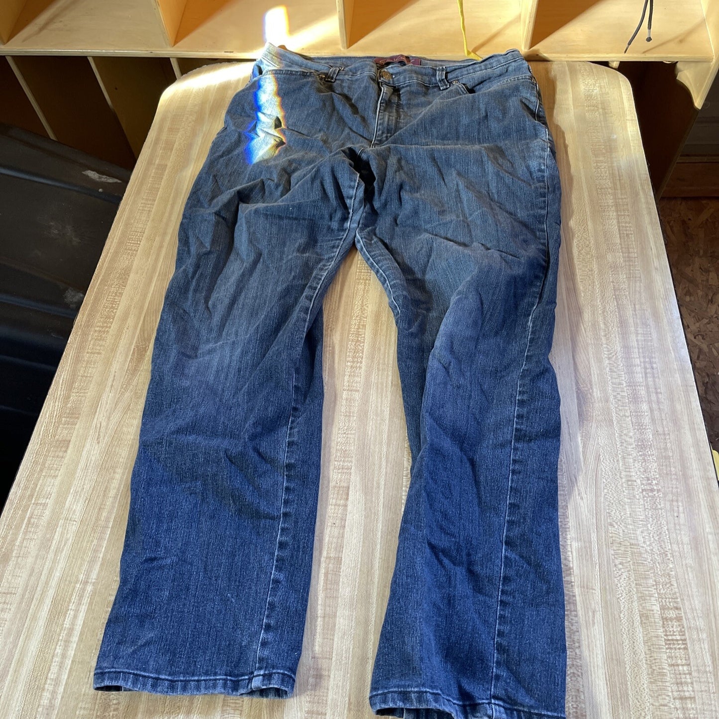 gloria vanderbilt amanda jeans 16
