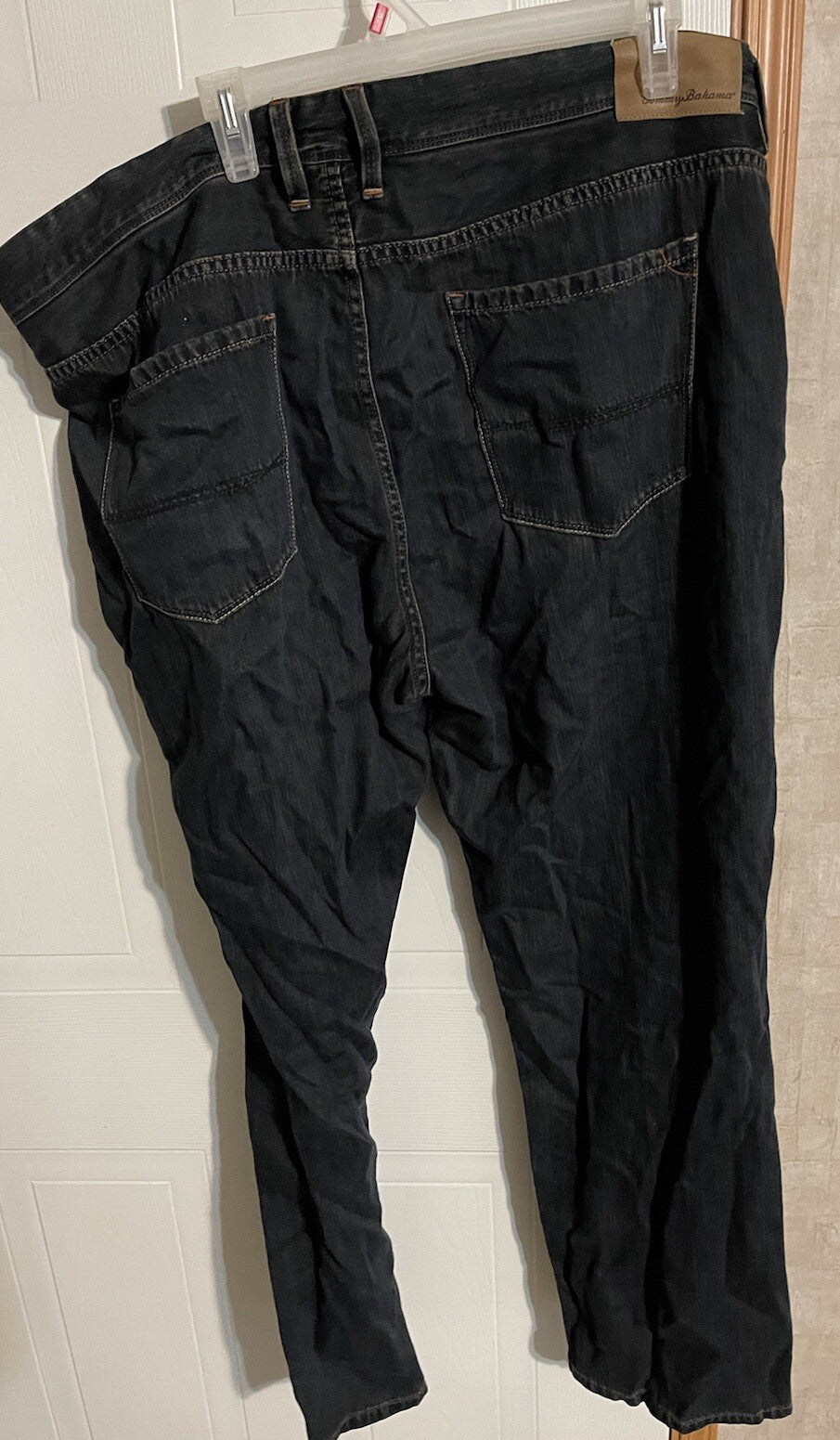 Tommy Bahama Jeans 42x30