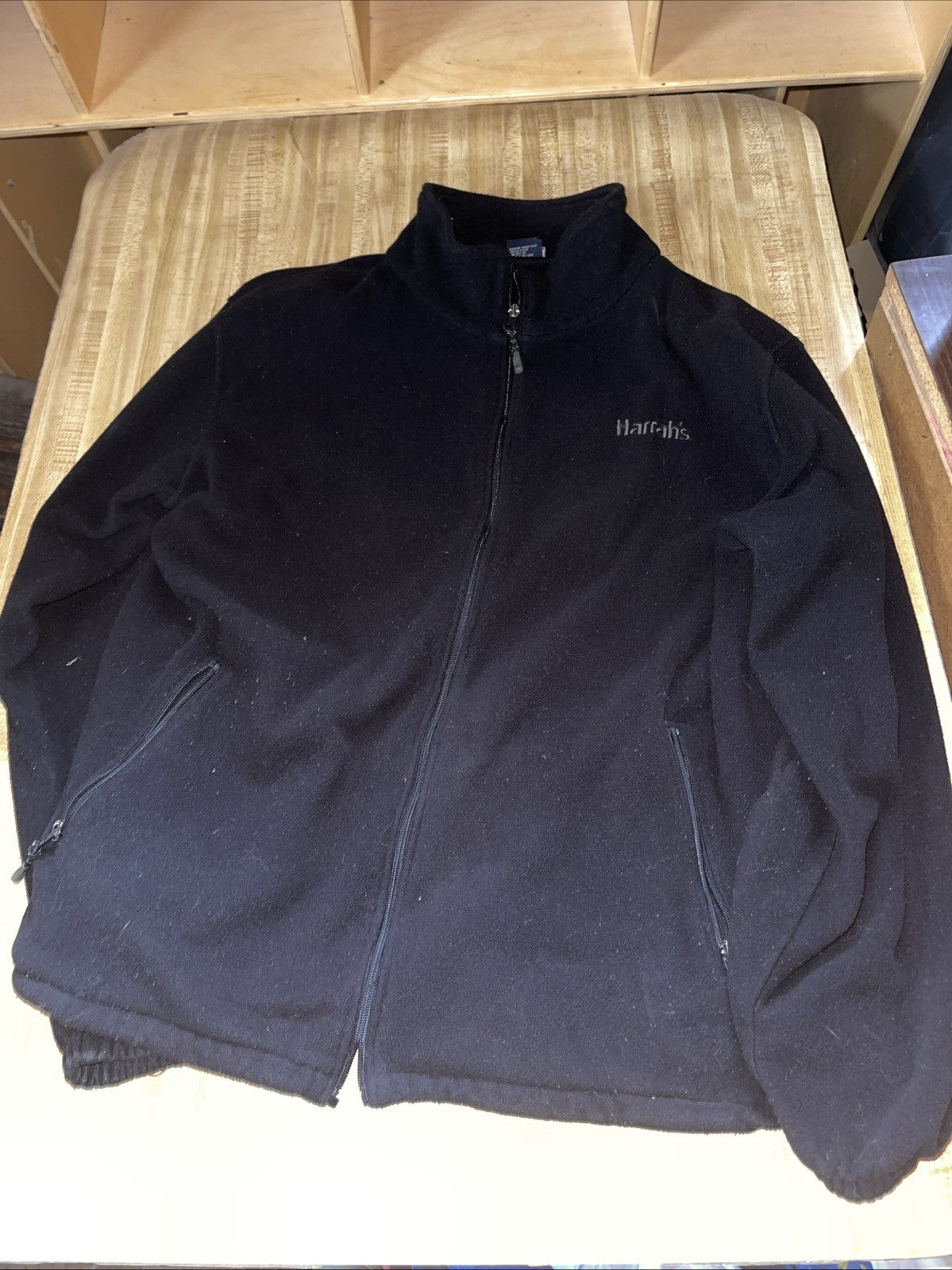 Harrah’s Casino Full Zip 2XL Broken Zipper