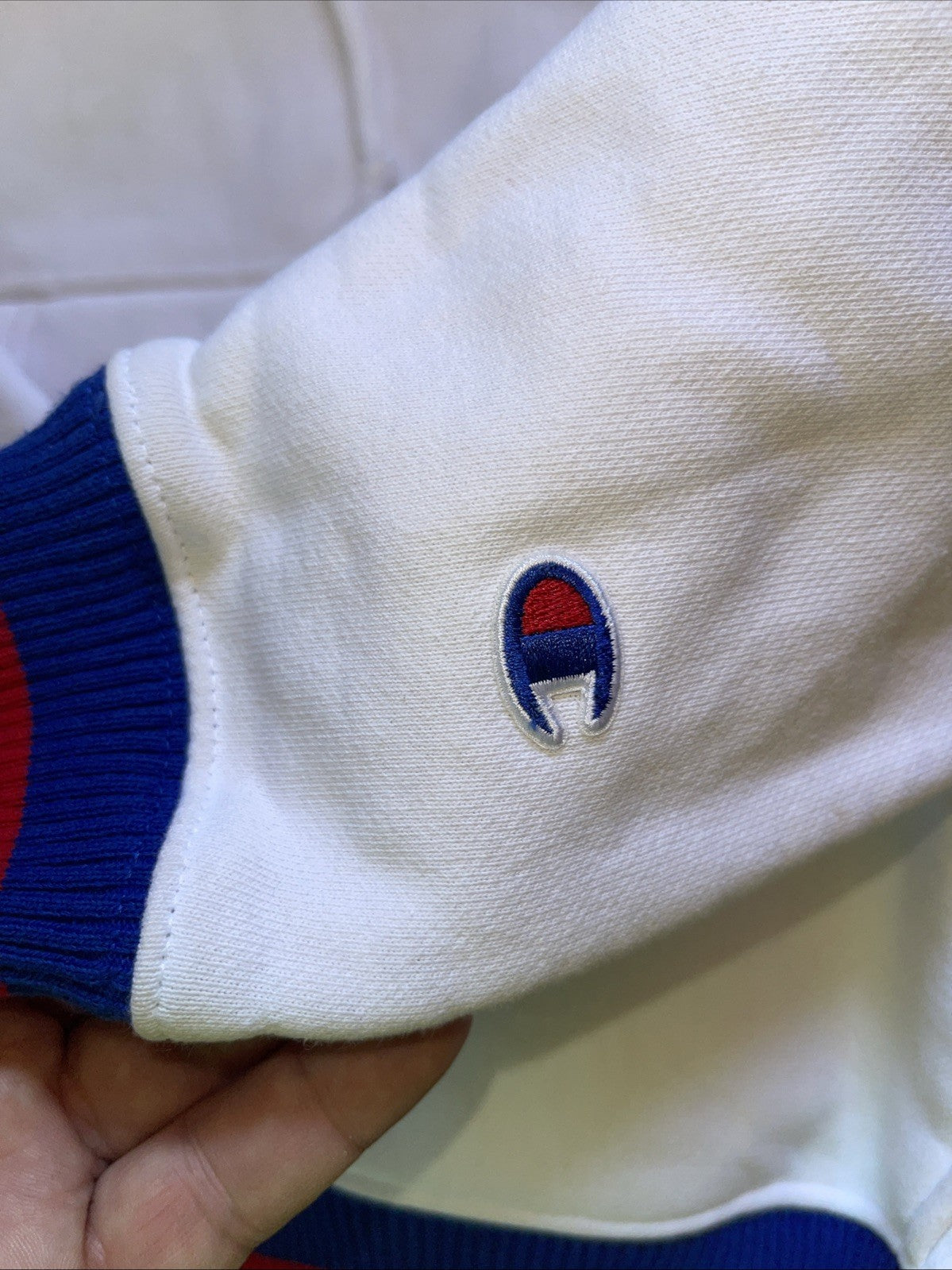 champion reverse weave hoodie Small 