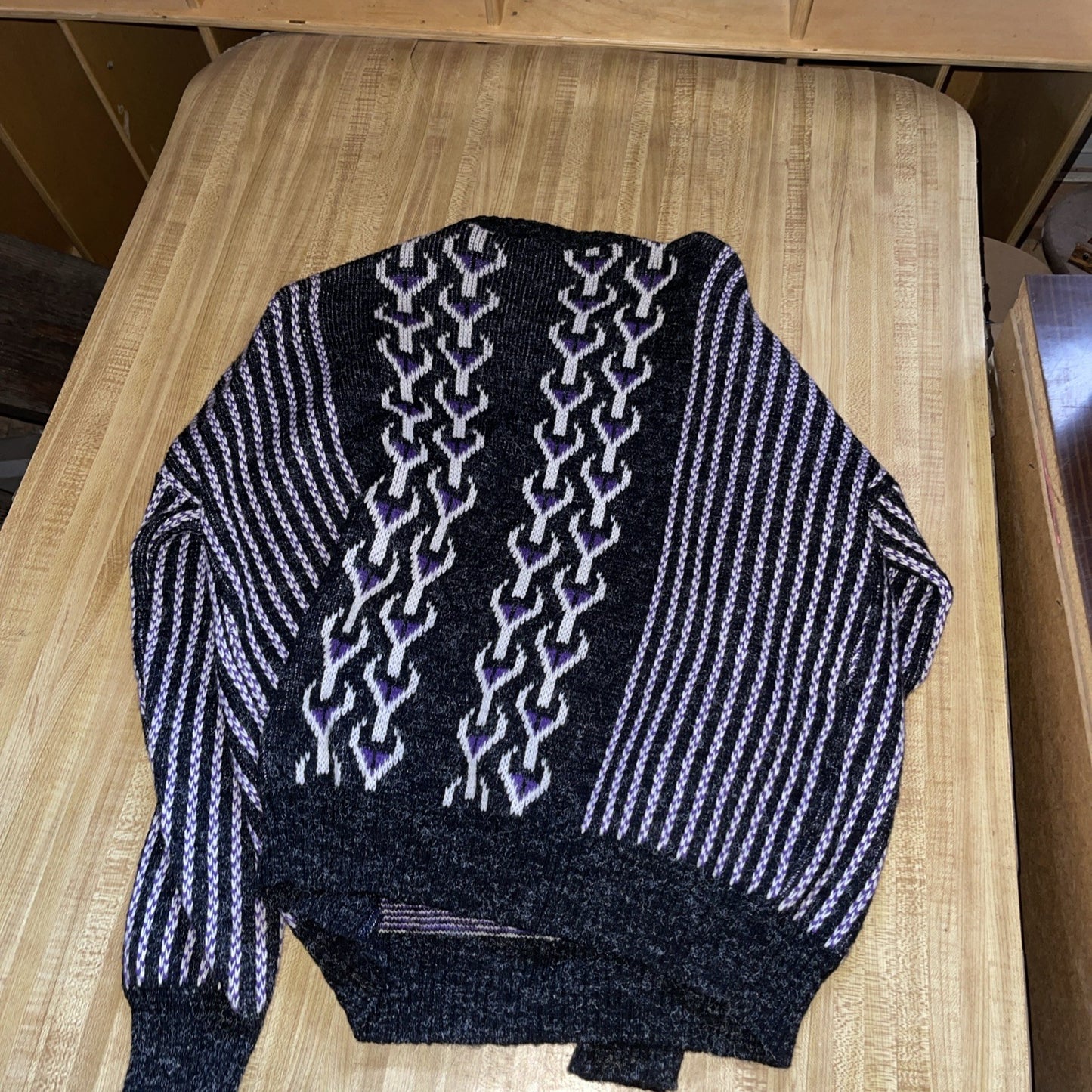 Vintage Va’pensiero Sweater Large 