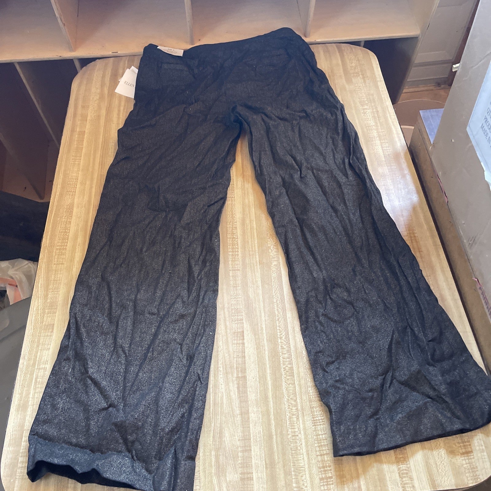 Ellen Tracy Linda Wide Leg Pants 8 NWT 