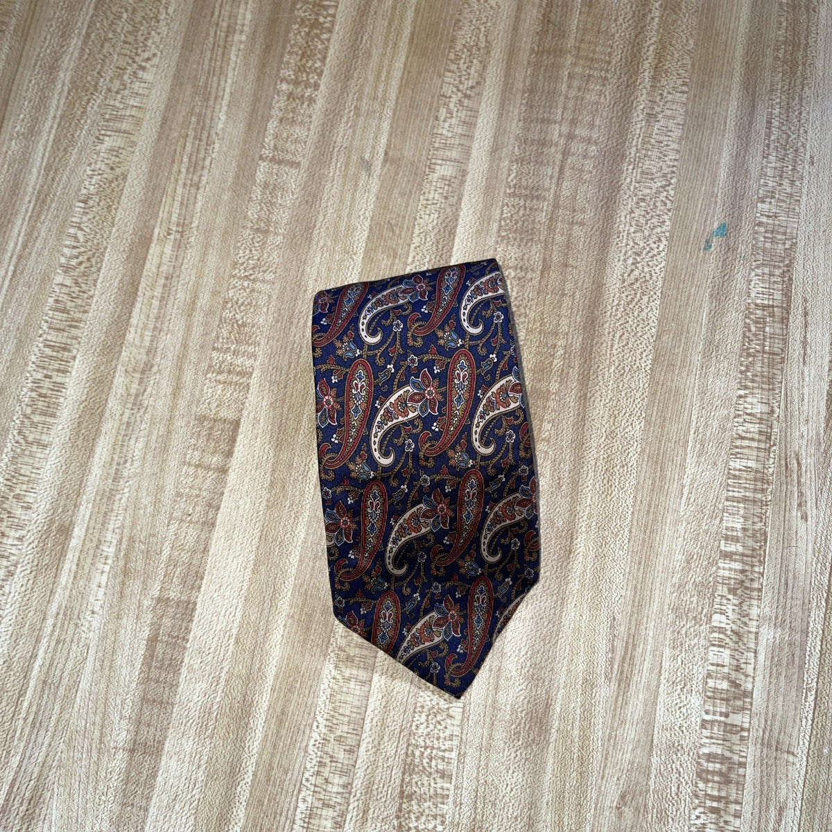 Metropolitan Museum Of Art Tie 