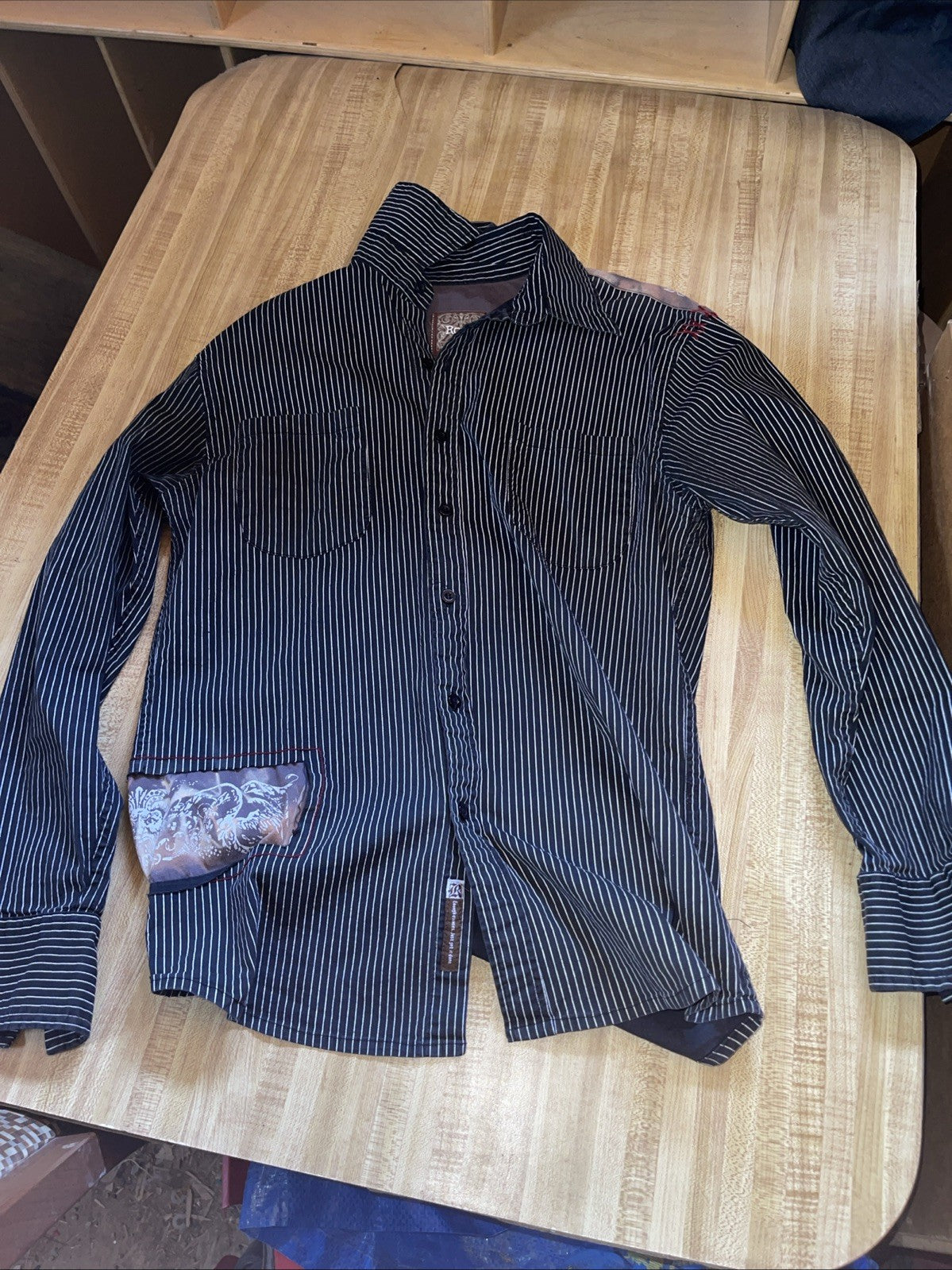Roar Button Up Small 