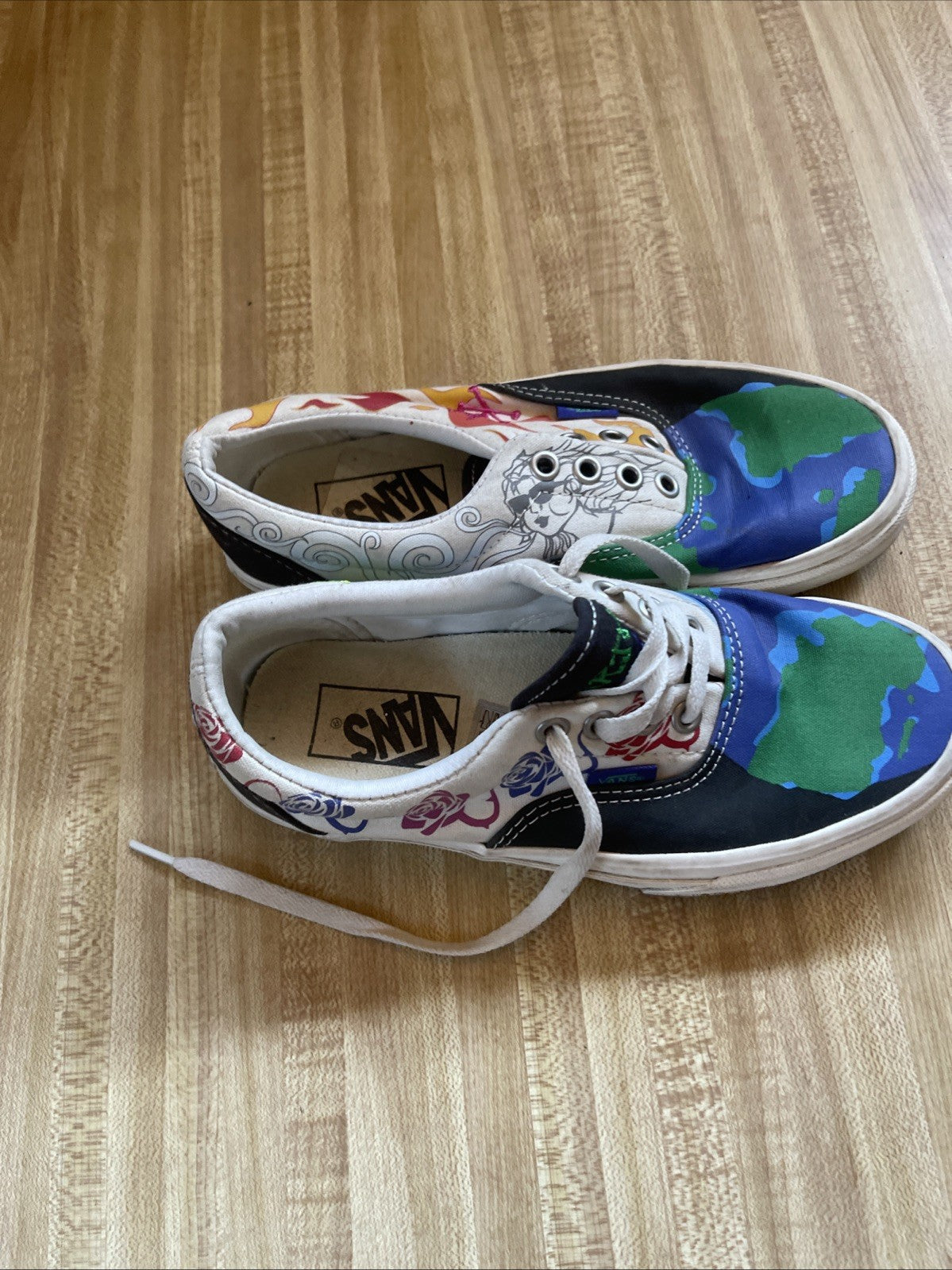 Vans Love Mother Earth Sneakers Women’s 5.5