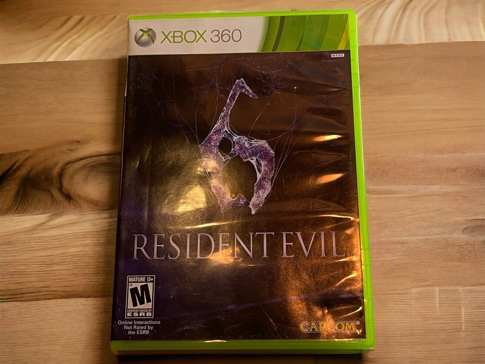 Resident Evil 6 (Microsoft Xbox 360, 2012) Broken Case