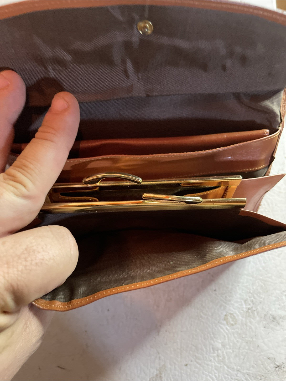 Ambassador Designs Women’s Wallet 