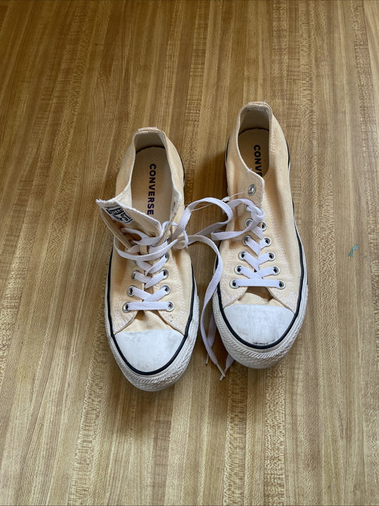 Converse All Star Men’s 9 Women’s 11