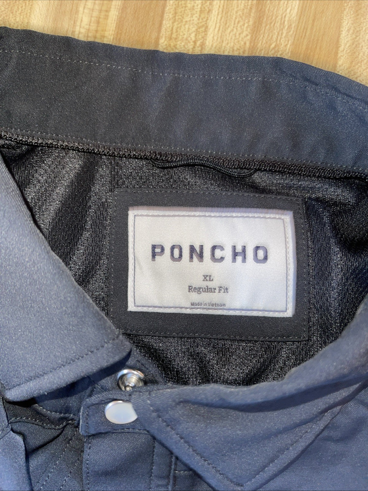 poncho pearl snap shirt xl