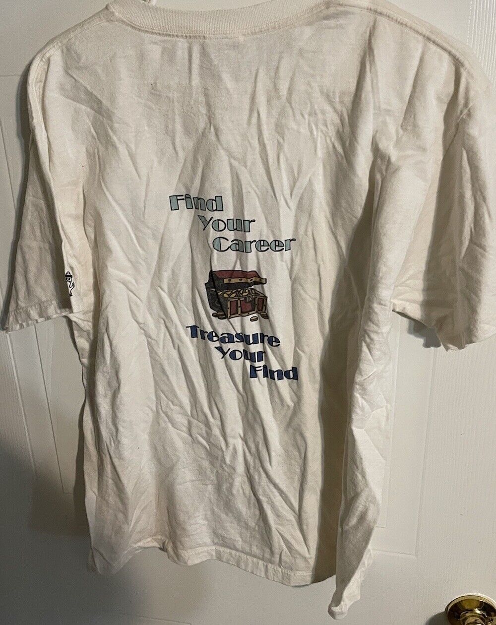 Coyote 2008 Career Adventure T Shirt Large 